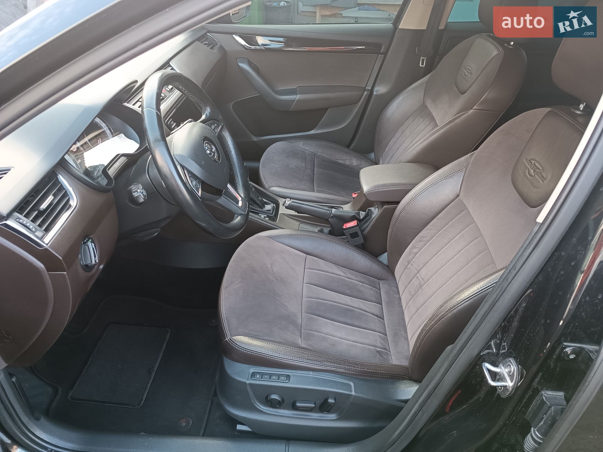 Skoda Octavia 2016 VIN TMBLK9NE9H0053985 фото оголошення 39 з 65