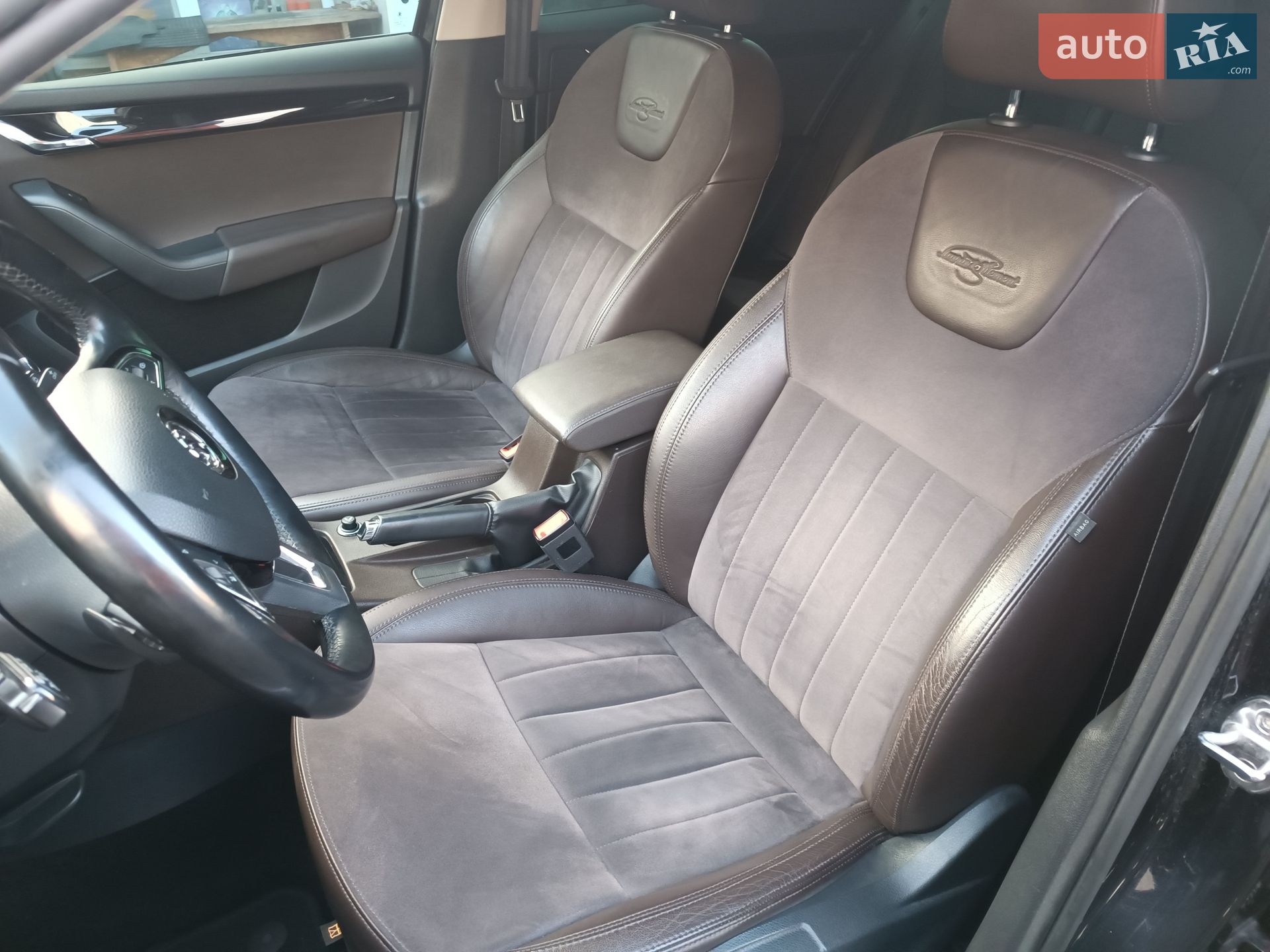 Skoda Octavia 2016 VIN TMBLK9NE9H0053985 фото оголошення 24 з 65