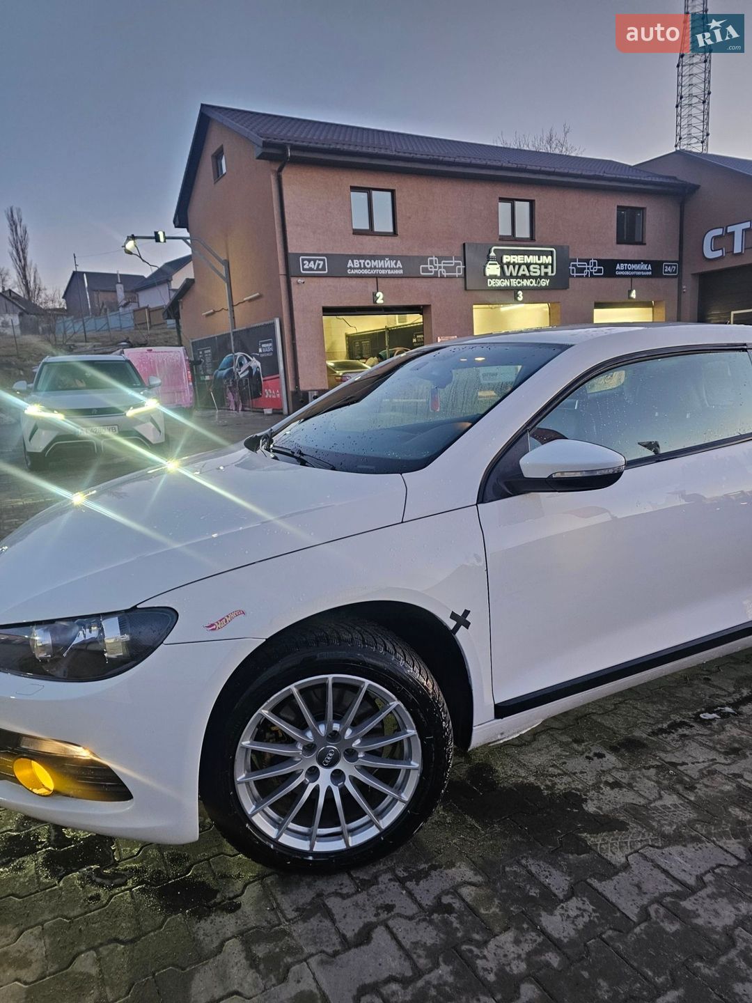 Volkswagen Scirocco 2011 VIN WVWZZZ13ZBV027410 фото оголошення 17 з 28