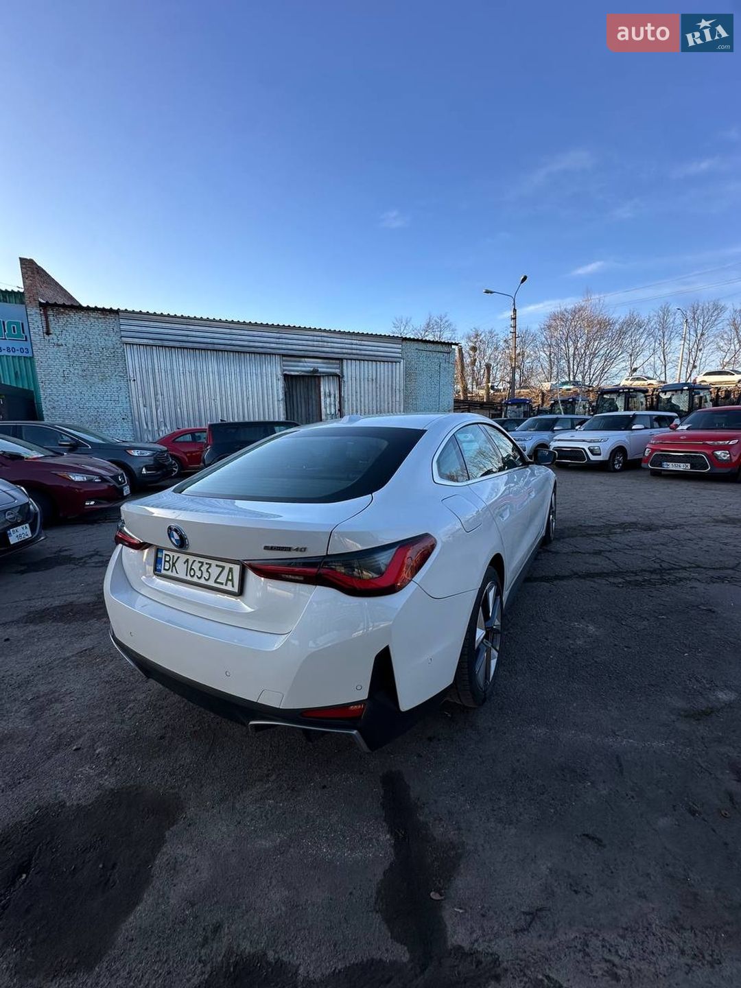 BMW i4 2023 VIN WBY73AW00RFR48393 фото оголошення 3 з 17