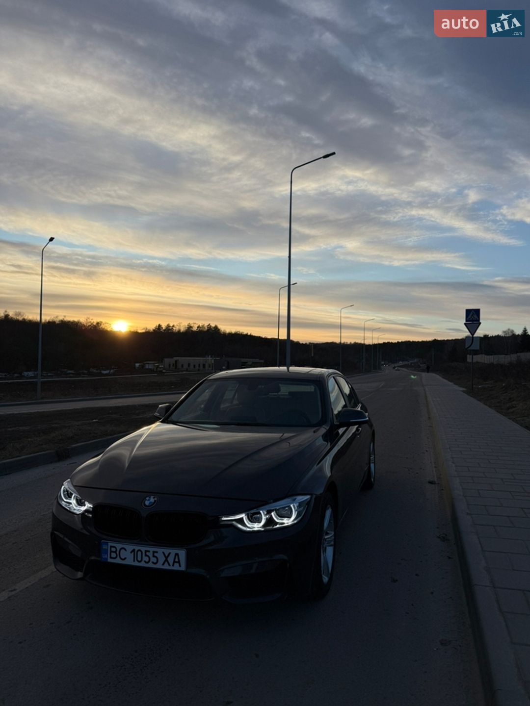 BMW 3 Series 2013 VIN WBA3A5G53DNP24506 фото оголошення 3 з 27