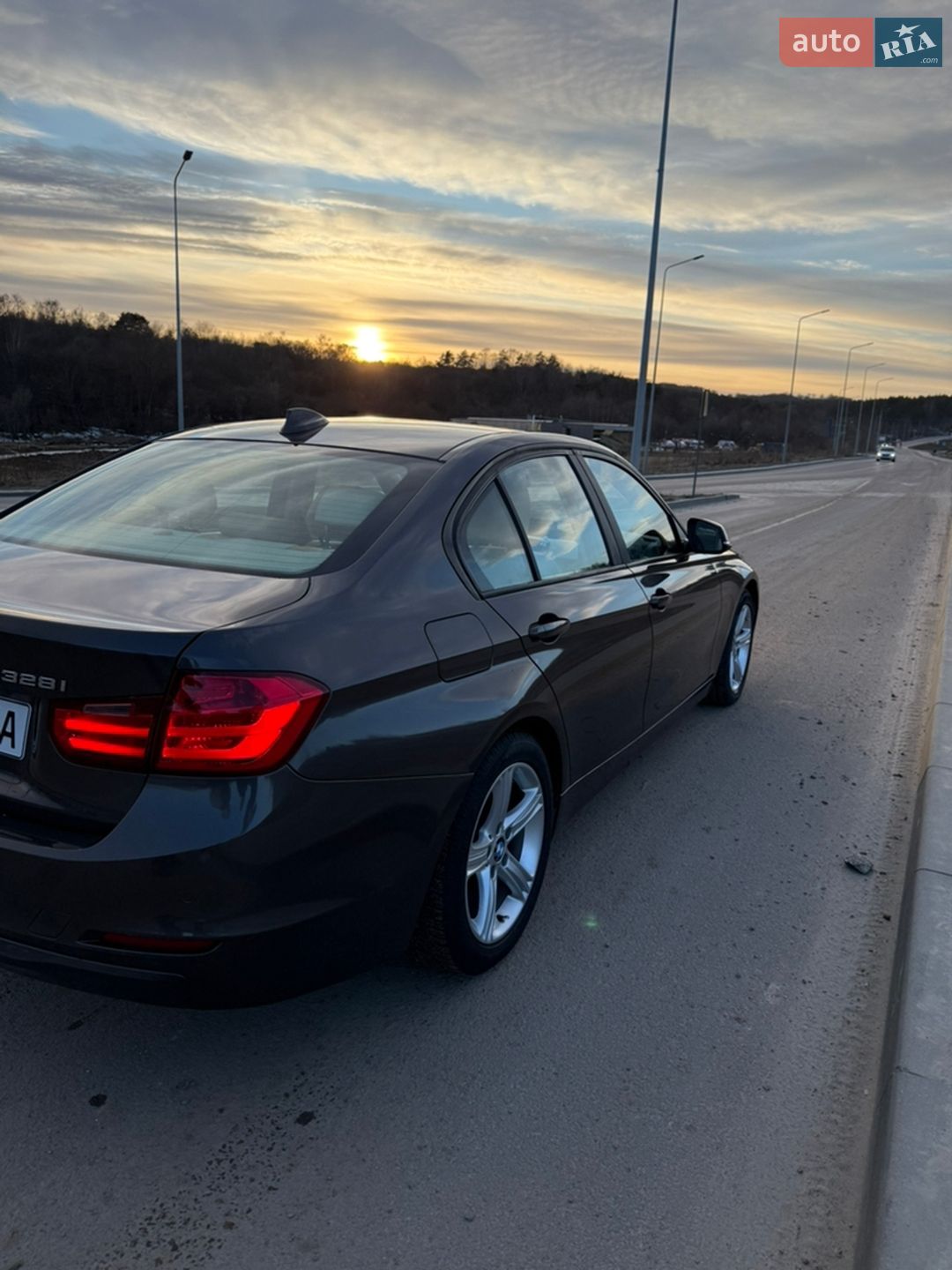 BMW 3 Series 2013 VIN WBA3A5G53DNP24506 фото оголошення 7 з 27