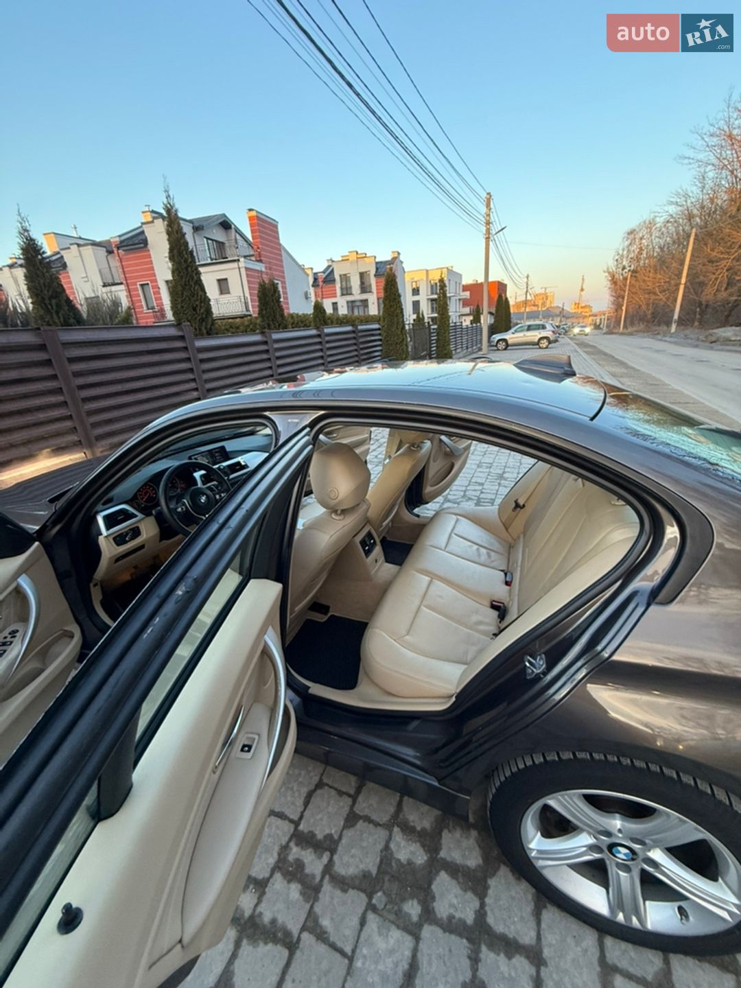 BMW 3 Series 2013 VIN WBA3A5G53DNP24506 фото оголошення 24 з 27