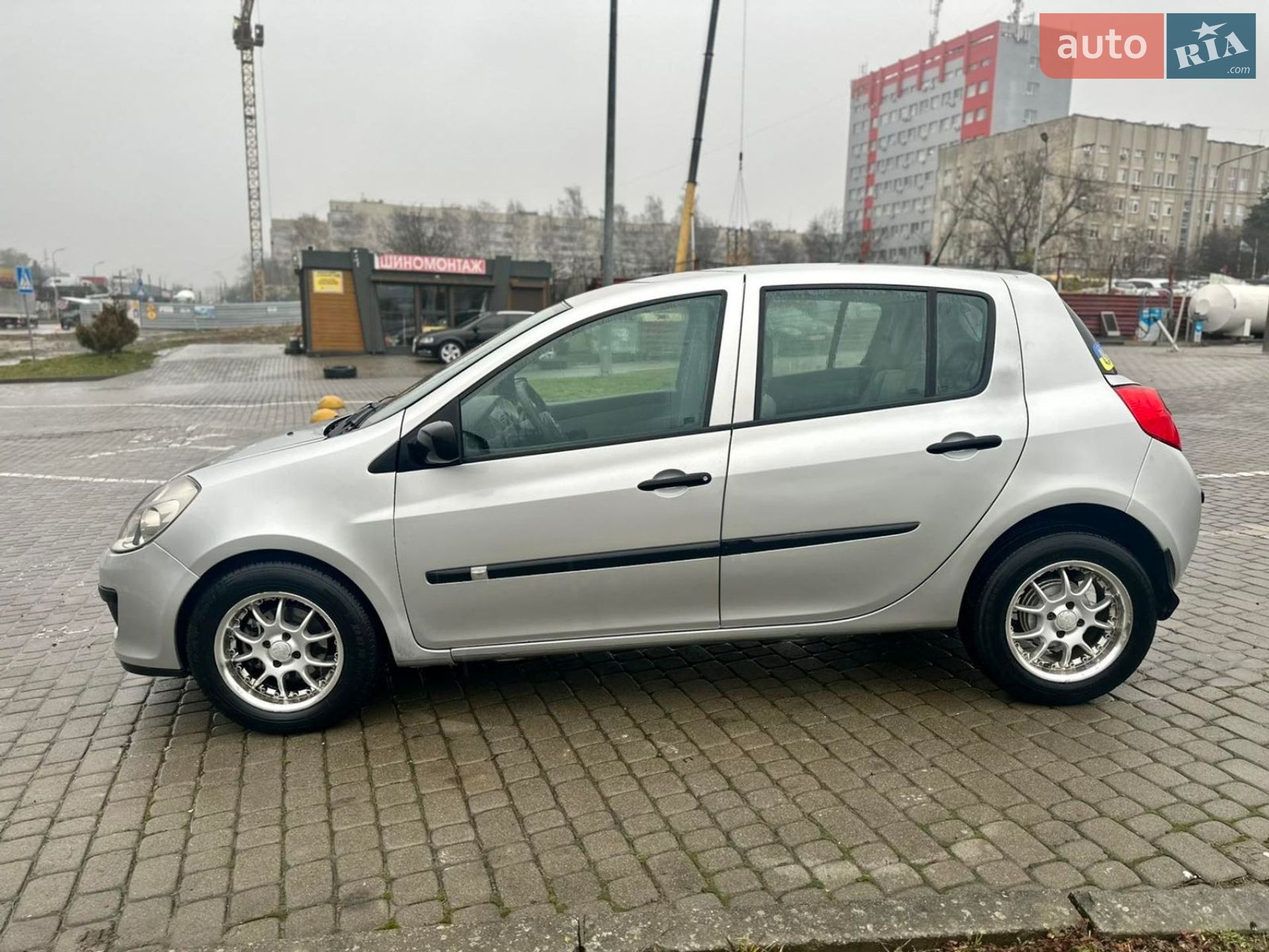 Renault Clio 2007 VIN VF1BR1F0538418310 фото оголошення 4 з 28