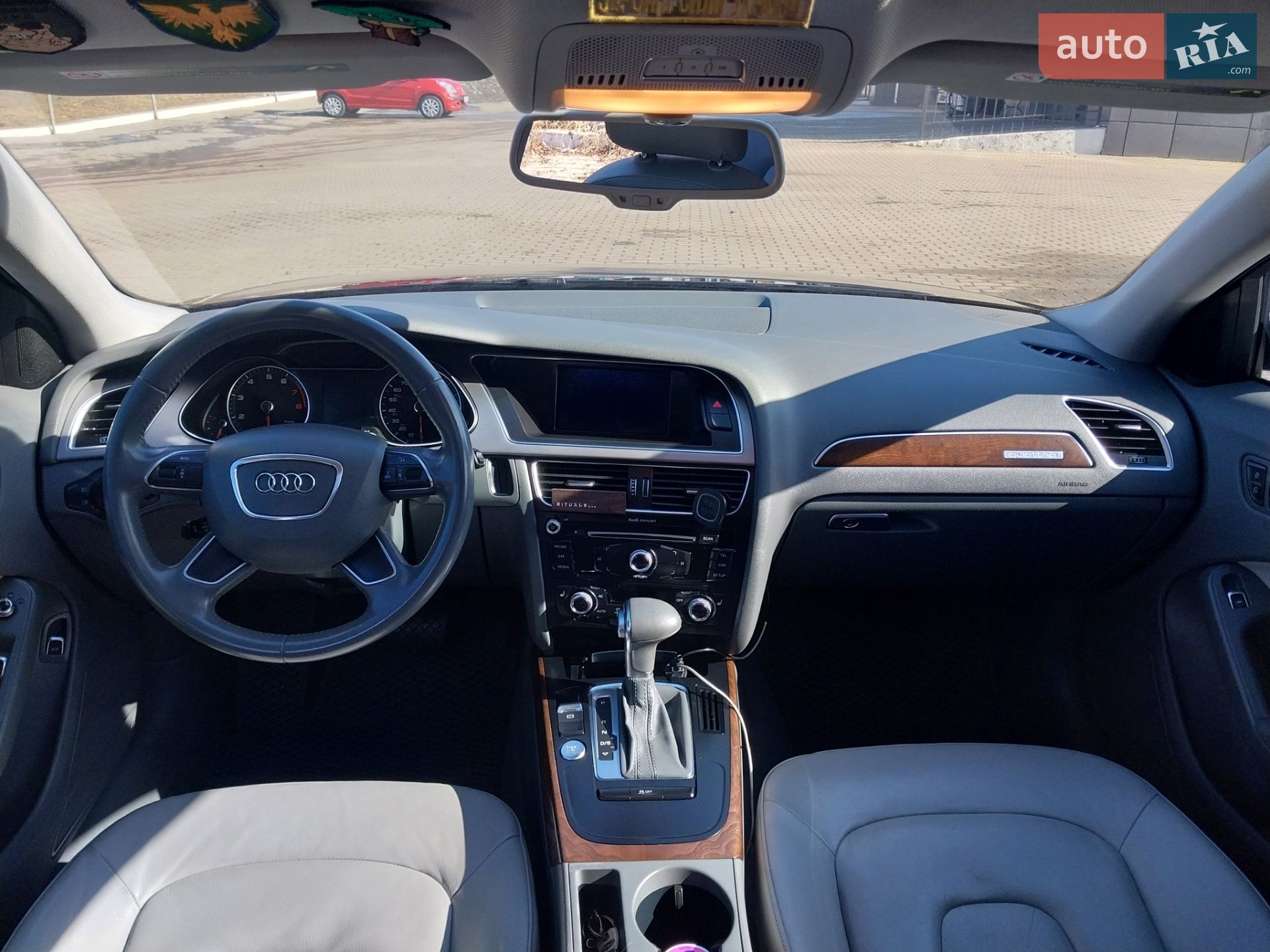 Audi A4 2013 VIN WAUFFAFL0EN022278 фото оголошення 8 з 14