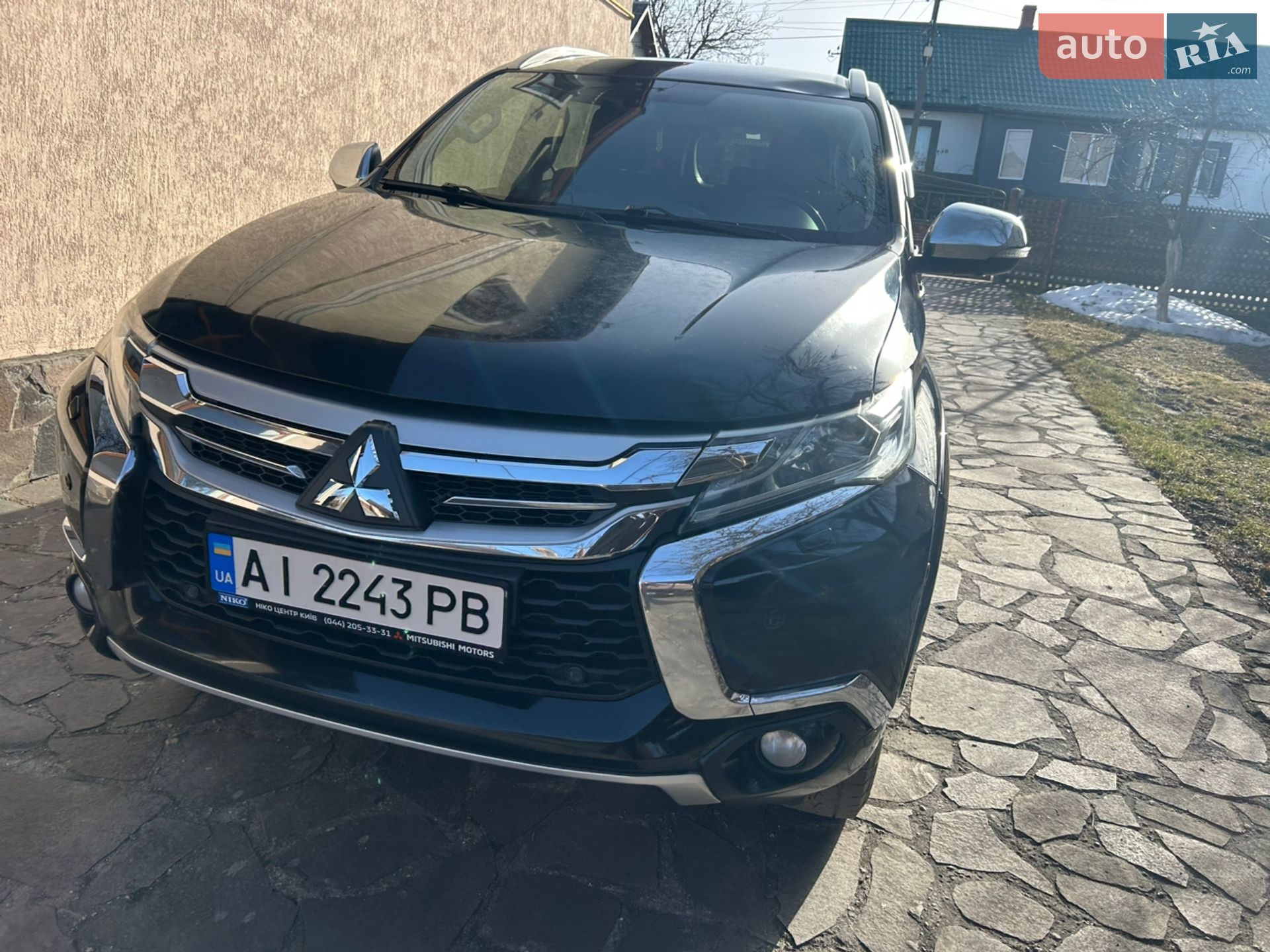 Mitsubishi Pajero Sport 2017 VIN MMCGUKS10HHZ06248 фото оголошення 43 з 54