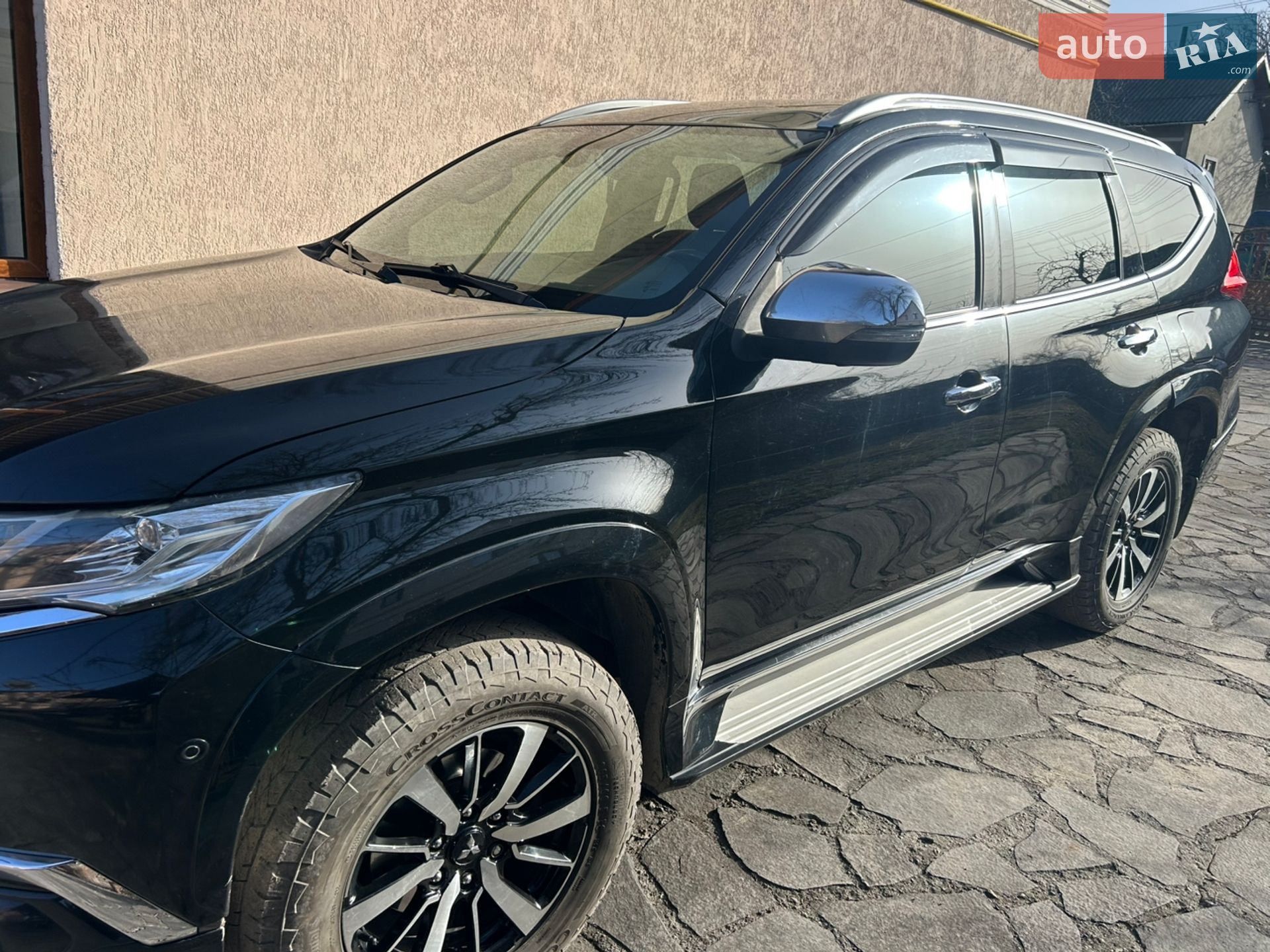 Mitsubishi Pajero Sport 2017 VIN MMCGUKS10HHZ06248 фото оголошення 51 з 54