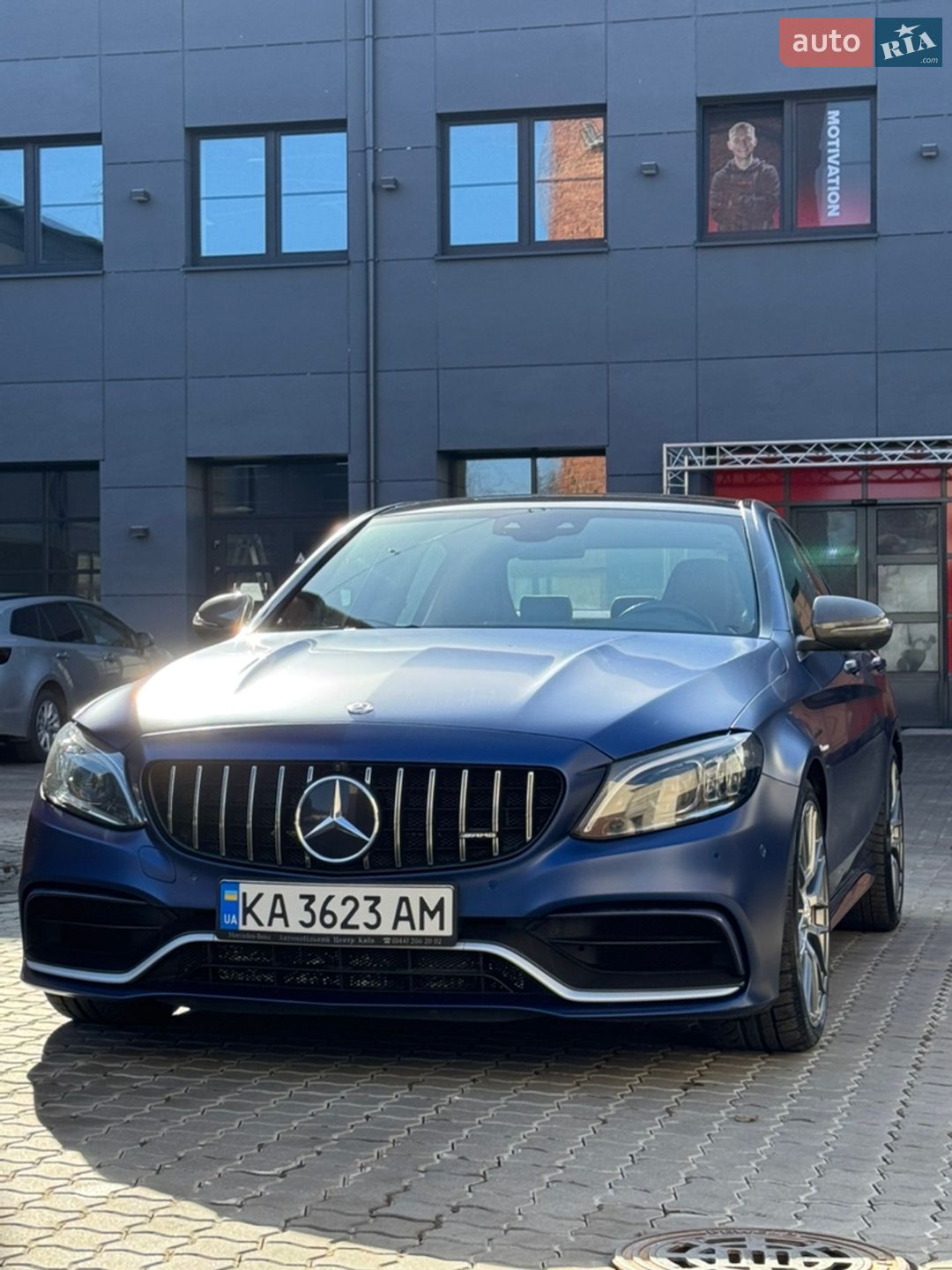 Mercedes-Benz C-Class 2019 VIN WDDWF8GB7KR506721 фото оголошення 9 з 20
