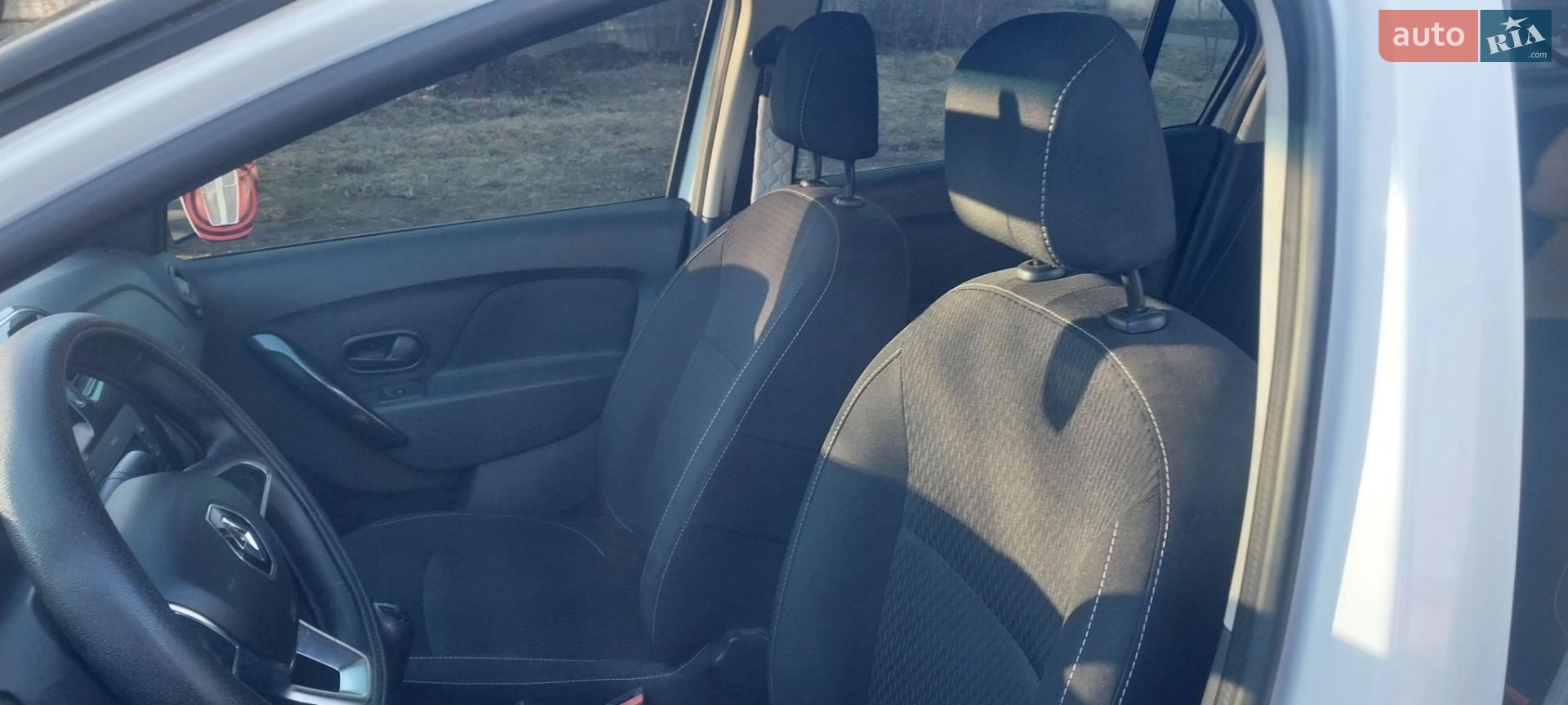 Renault Logan 2018 VIN VF14SRUC461486985 фото оголошення 15 з 37