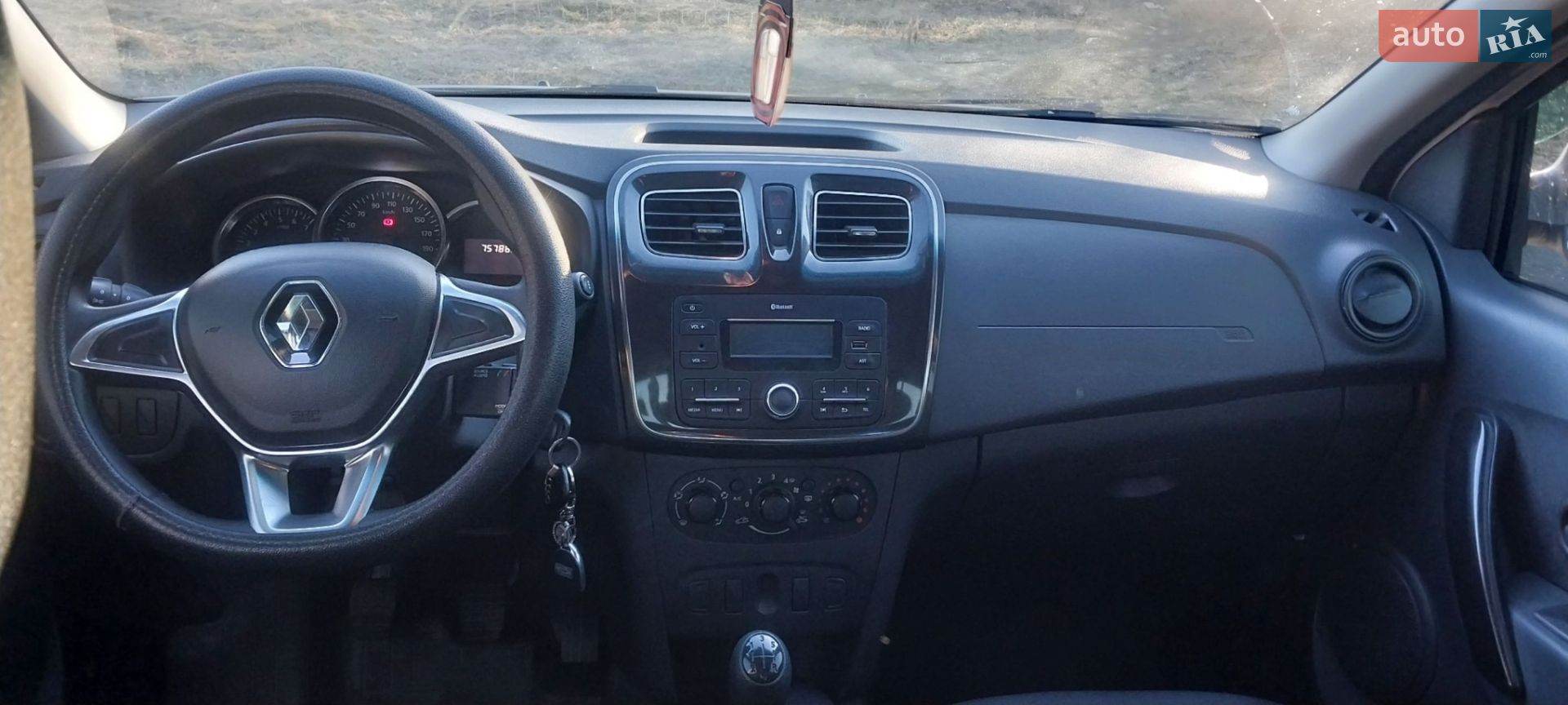 Renault Logan 2018 VIN VF14SRUC461486985 фото оголошення 20 з 37