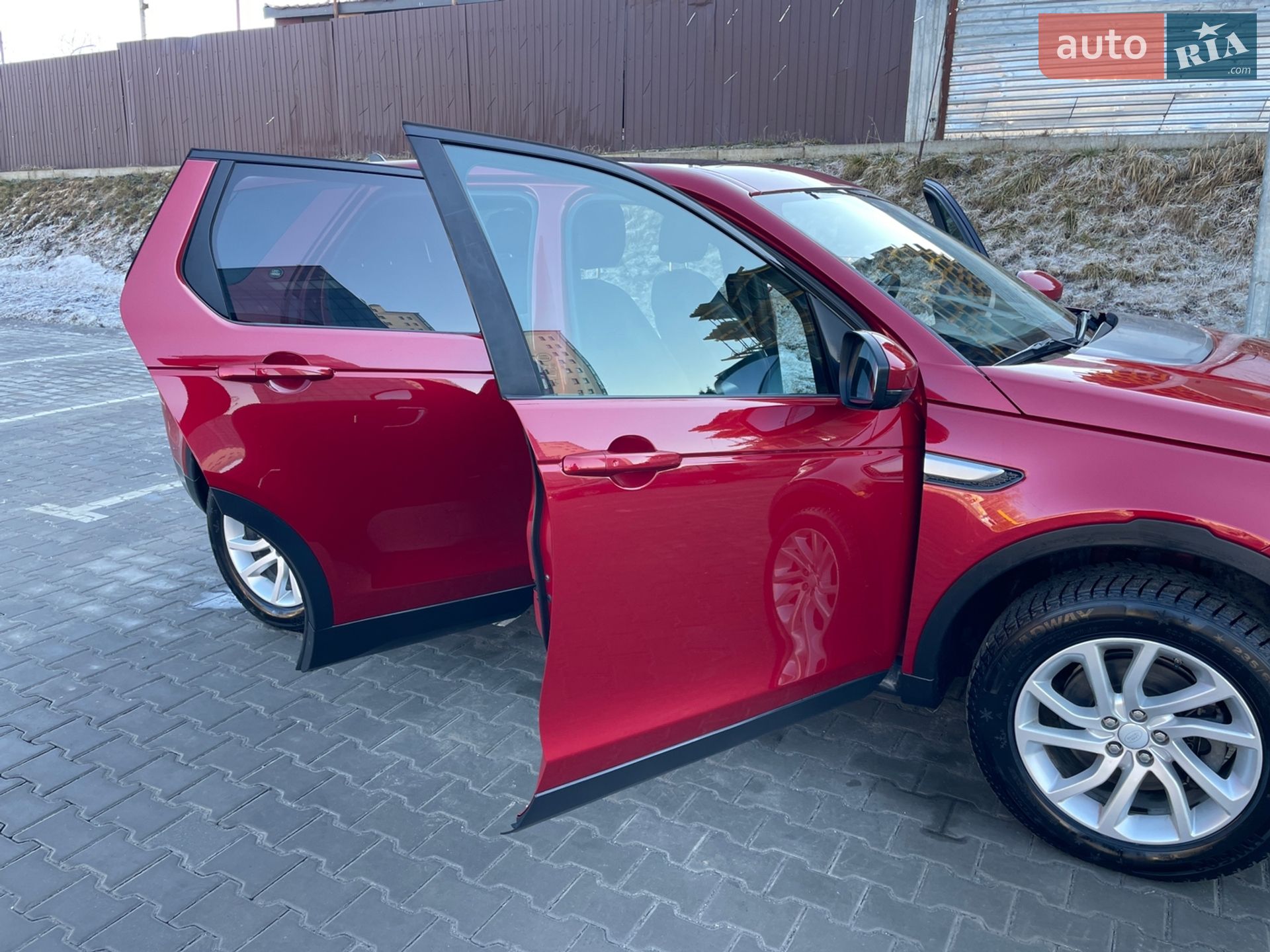 Land Rover Discovery Sport 2015 VIN SALCR2BGXGH566938 фото оголошення 47 з 149