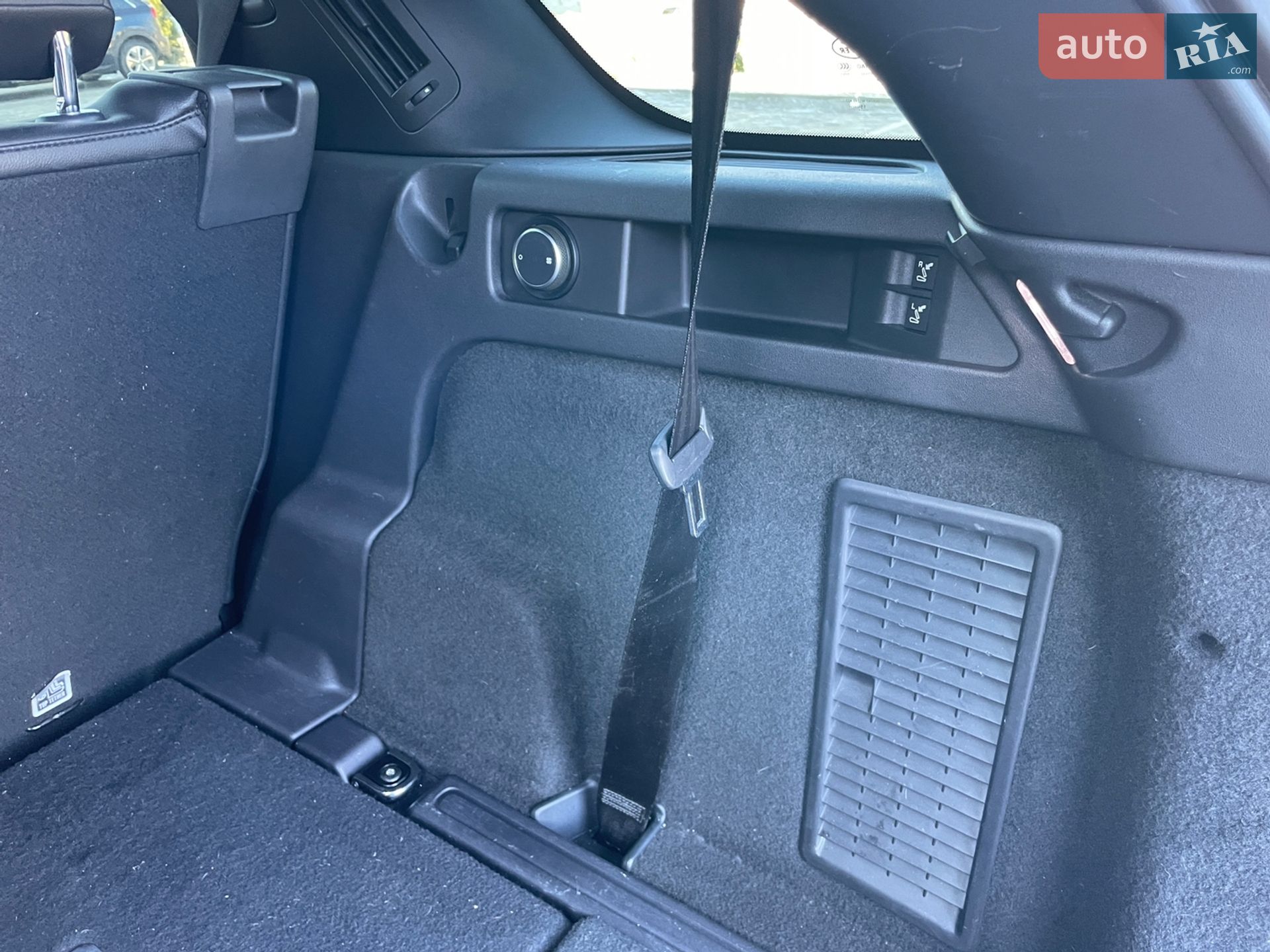 Land Rover Discovery Sport 2015 VIN SALCR2BGXGH566938 фото оголошення 78 з 149
