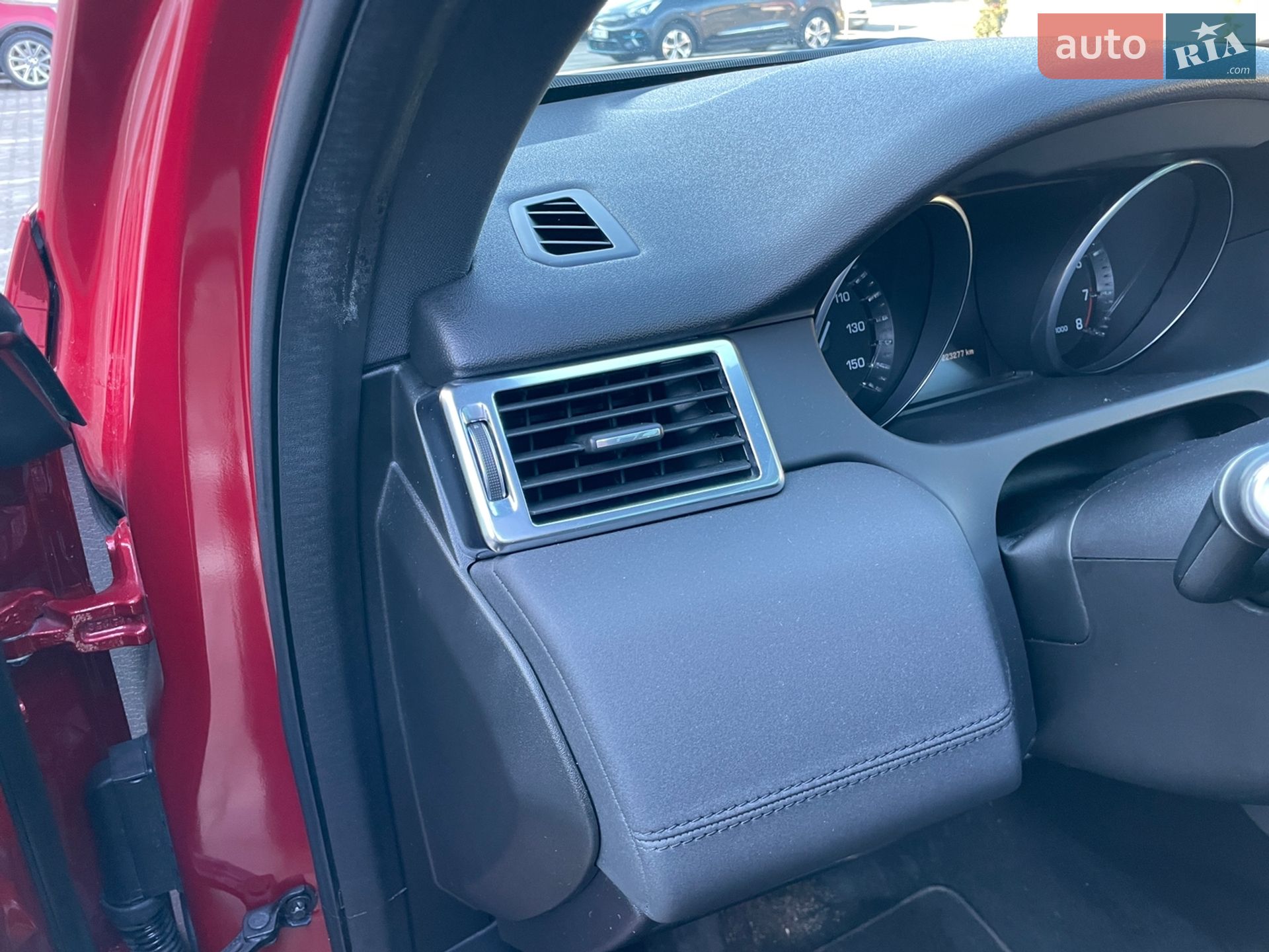 Land Rover Discovery Sport 2015 VIN SALCR2BGXGH566938 фото оголошення 121 з 149