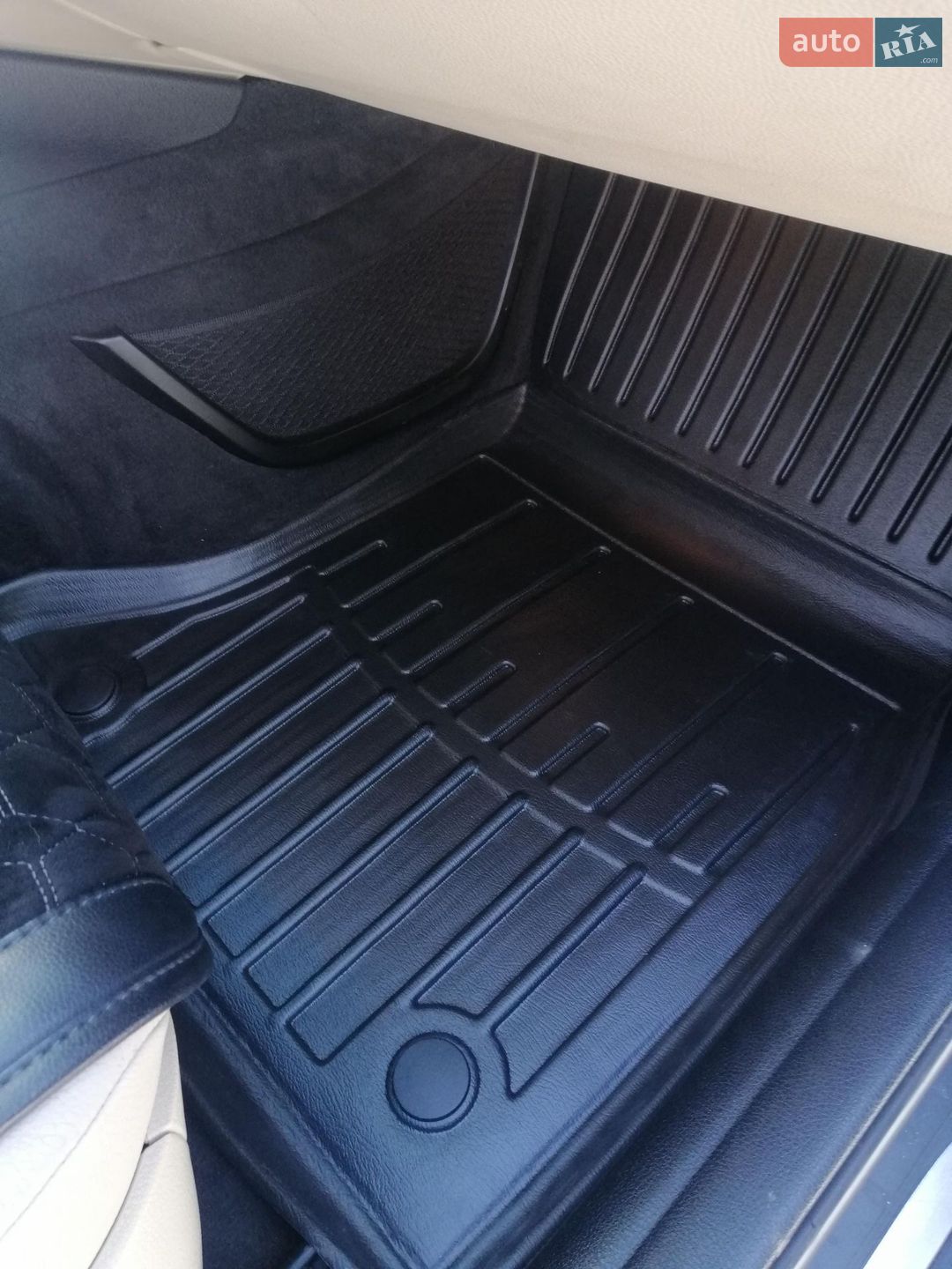 BMW 5 Series 2012 VIN WBAXH5C52DD108501 фото оголошення 5 з 15