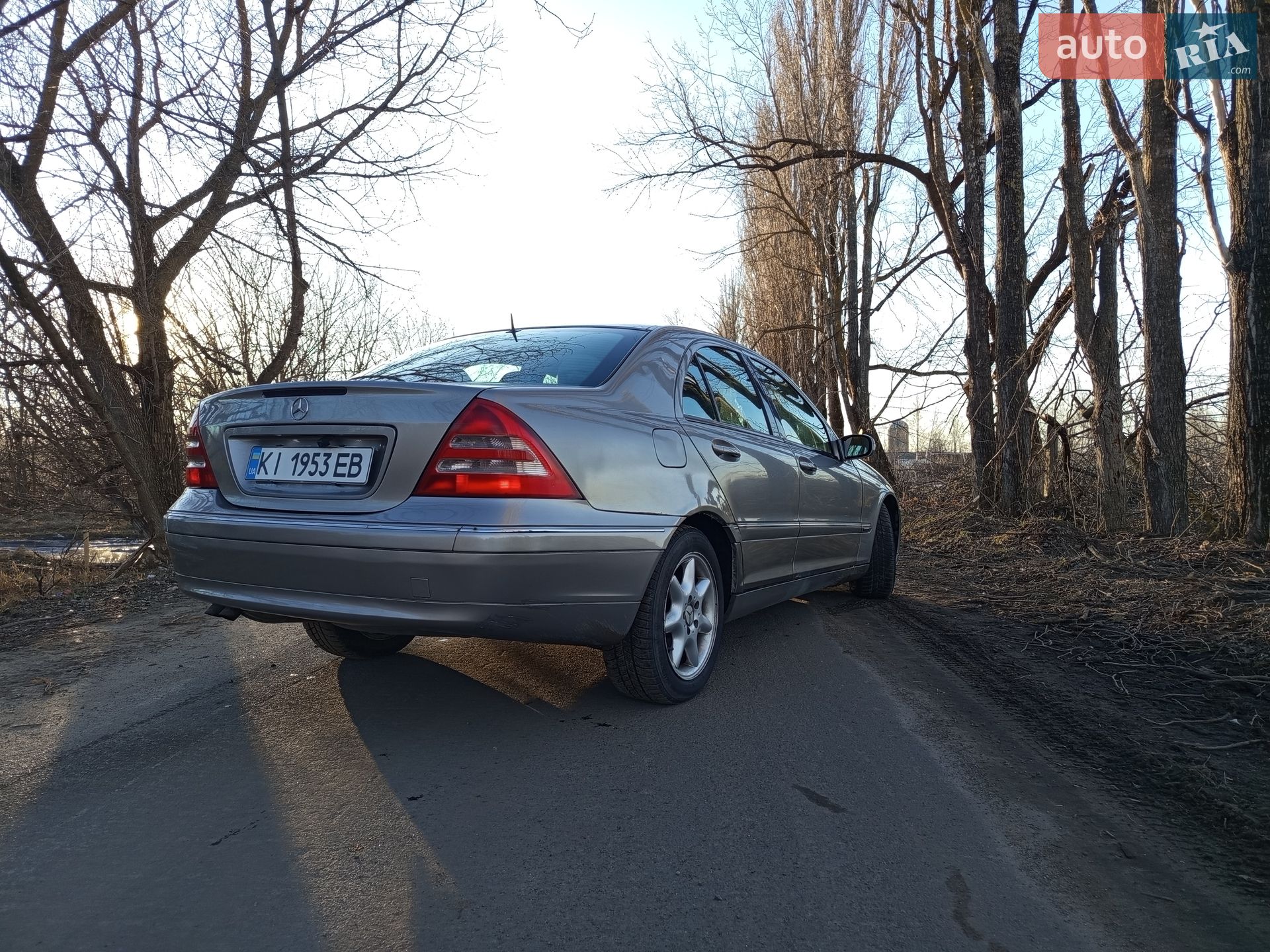 Mercedes-Benz C-Class 2003 VIN WDB2030421F409774 фото оголошення 5 з 12