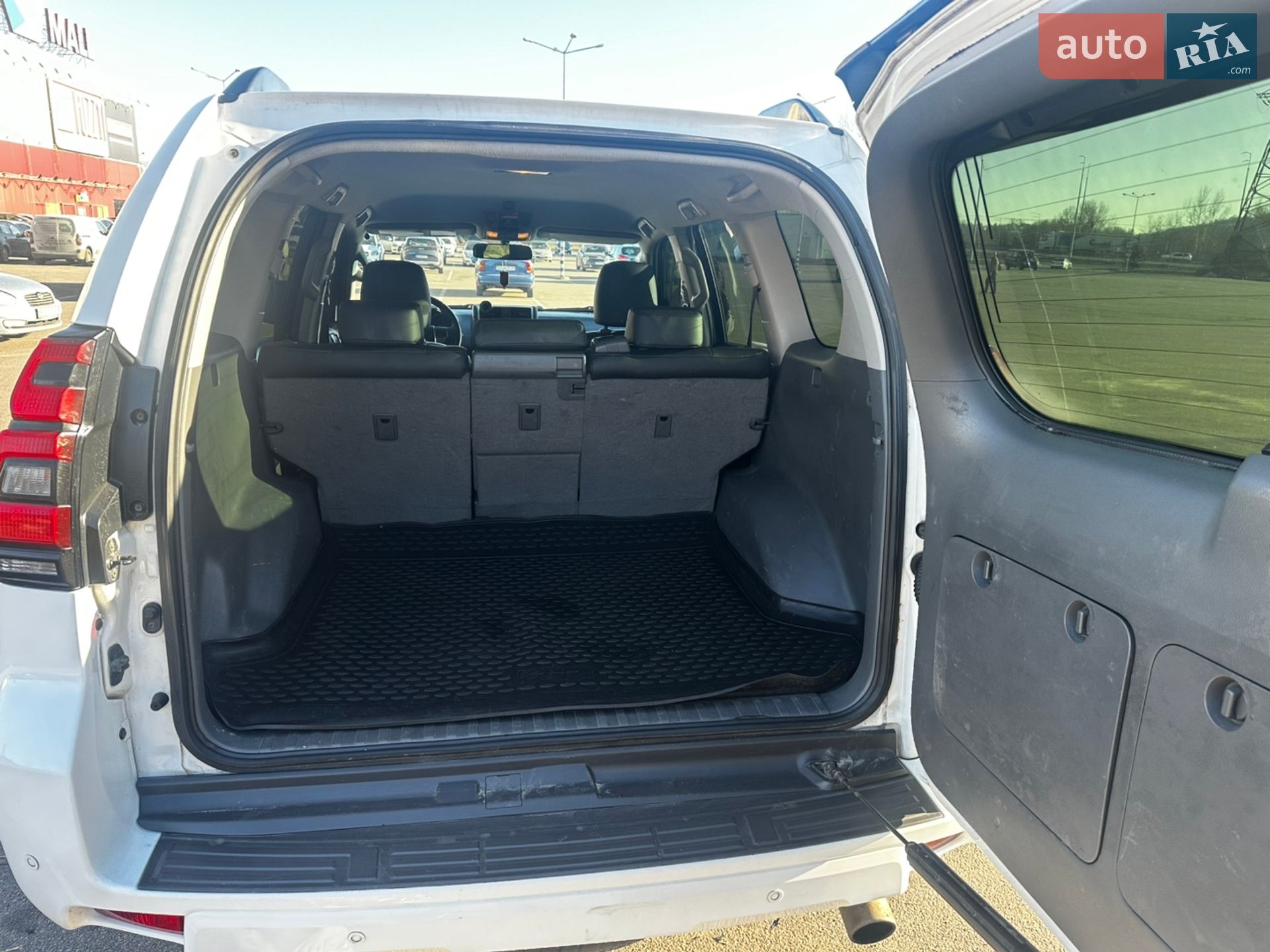 Toyota Land Cruiser Prado 2010 VIN JTEBH3FJ90K033145 фото оголошення 10 з 13