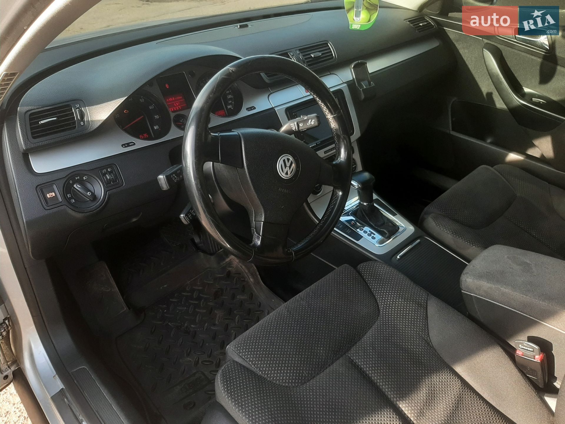 Volkswagen Passat 2008 VIN WVWZZZ3CZ8Z001321 фото оголошення 18 з 20