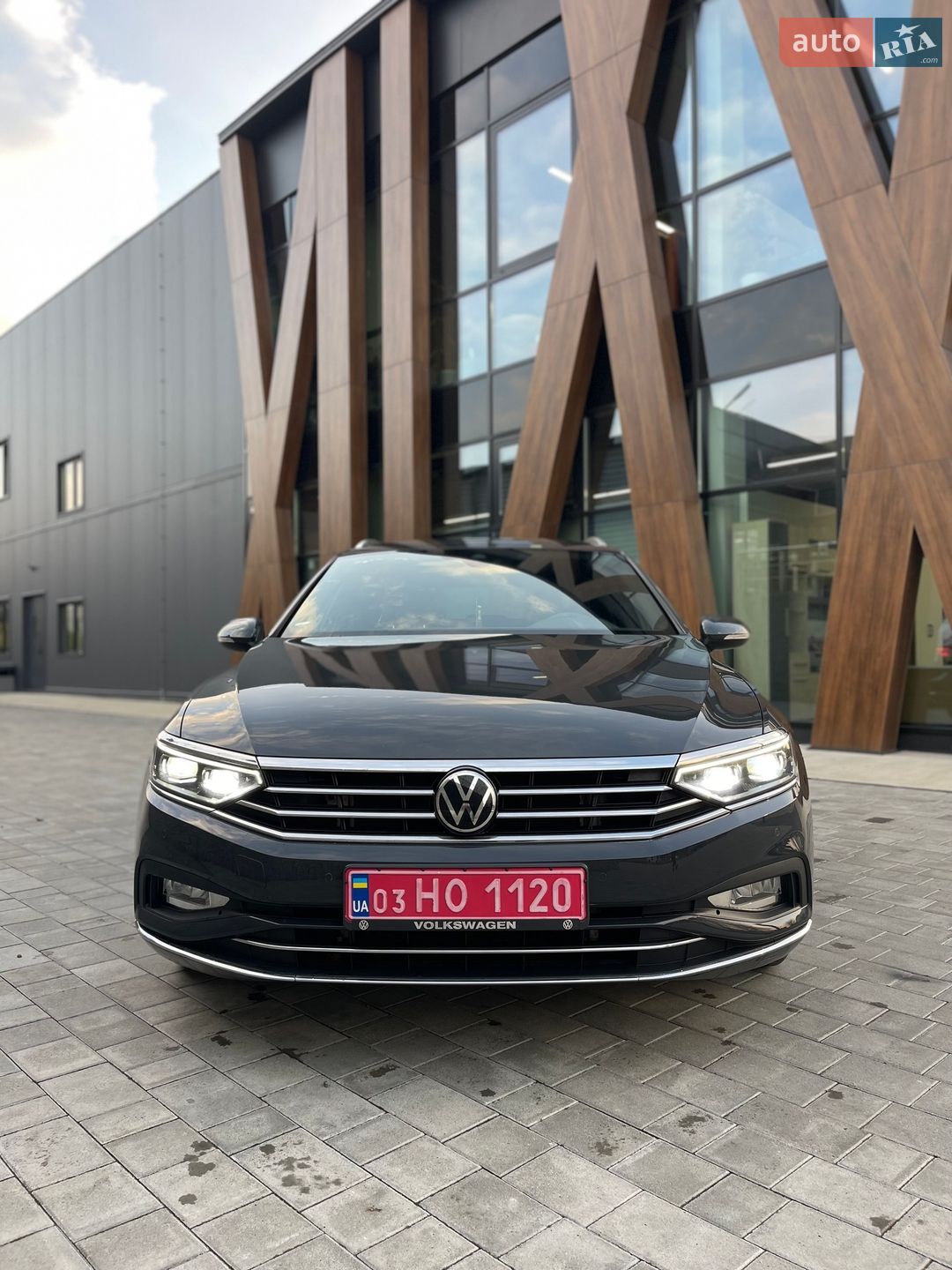 Volkswagen Passat 2021 VIN WVWZZZ3CZME123199 фото оголошення 11 з 61