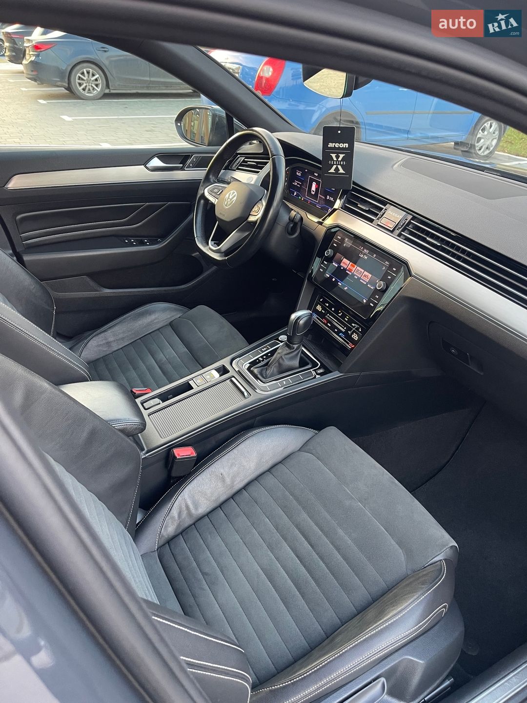 Volkswagen Passat 2021 VIN WVWZZZ3CZME123199 фото оголошення 31 з 61