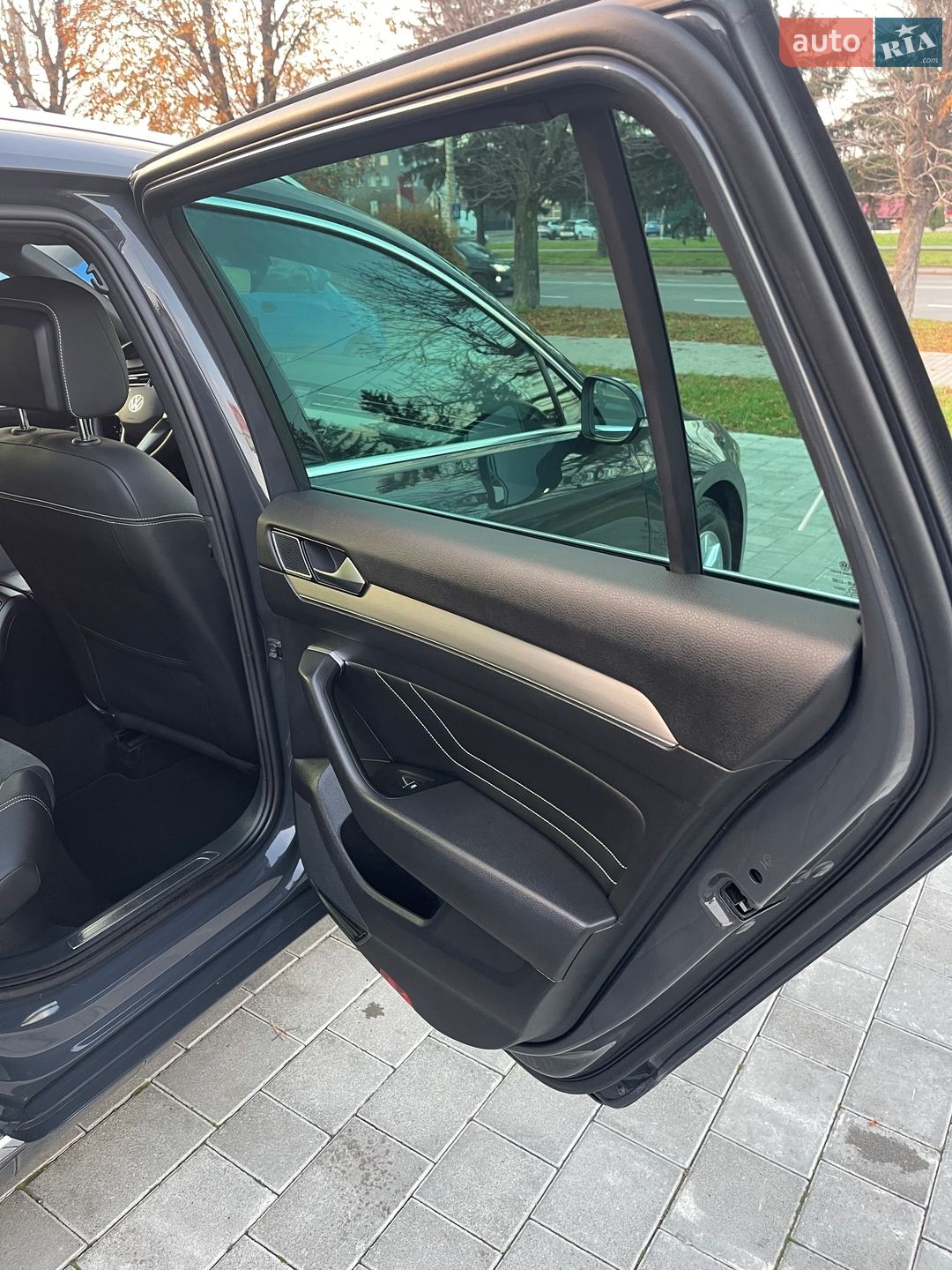 Volkswagen Passat 2021 VIN WVWZZZ3CZME123199 фото оголошення 32 з 61