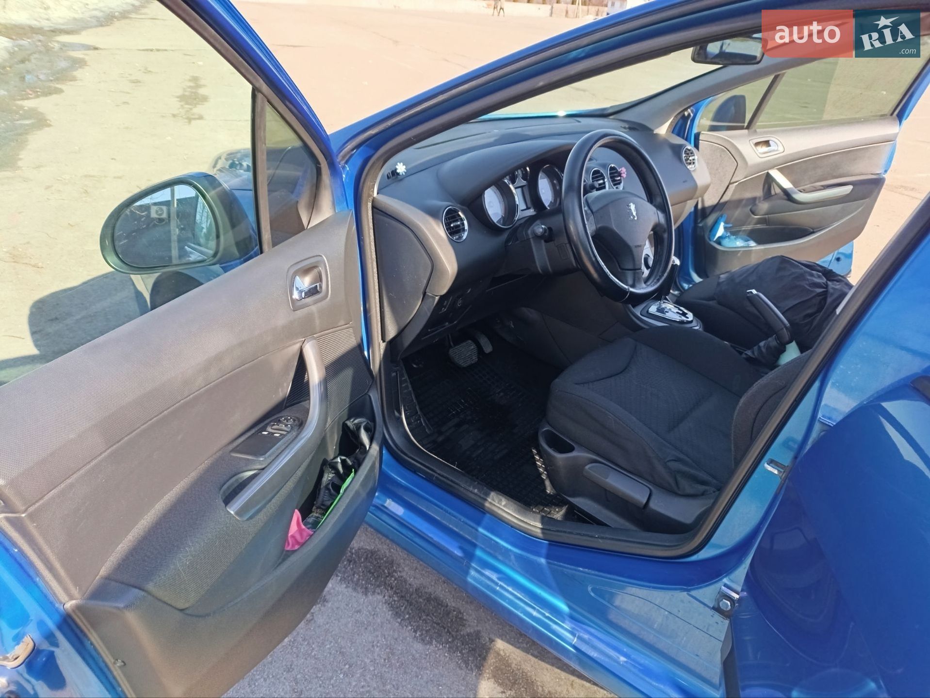 Peugeot 308 2008 VIN VF34C5FWF55357570 фото оголошення 5 з 11