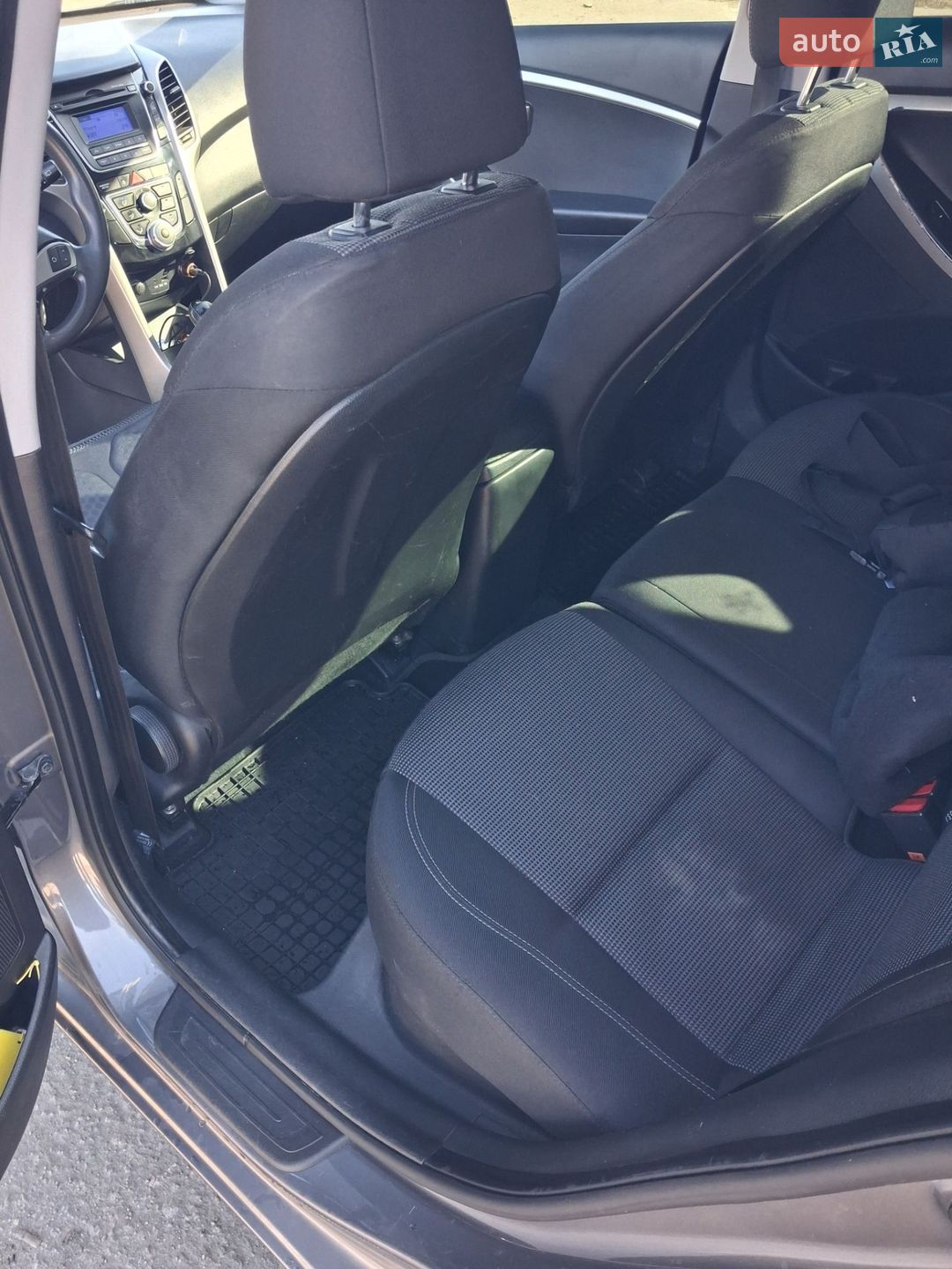 Hyundai i30 2014 VIN TMAD251UBEJ236221 фото оголошення 11 з 15