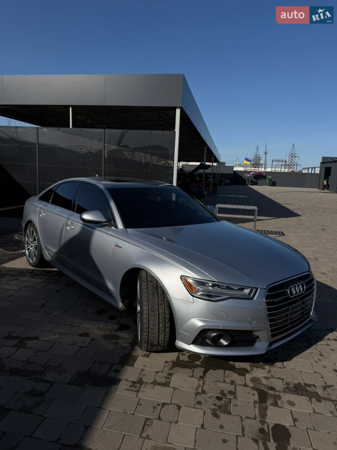 Audi A6 2016 VIN WAUF2AFCXHN042070 фото оголошення 2 з 32