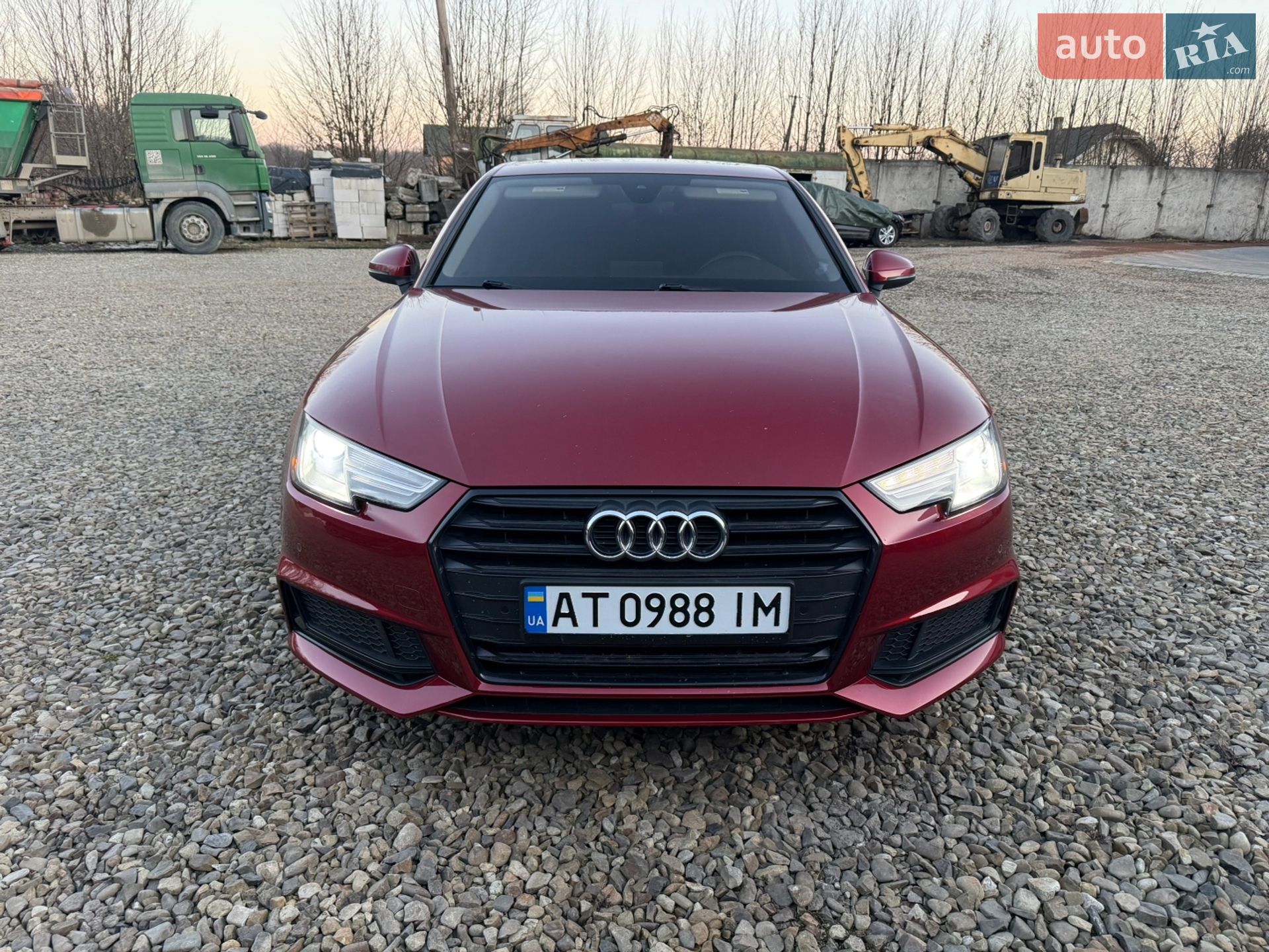 Audi A4 2019 VIN WAUGMAF45KN017107 фото оголошення 19 з 31