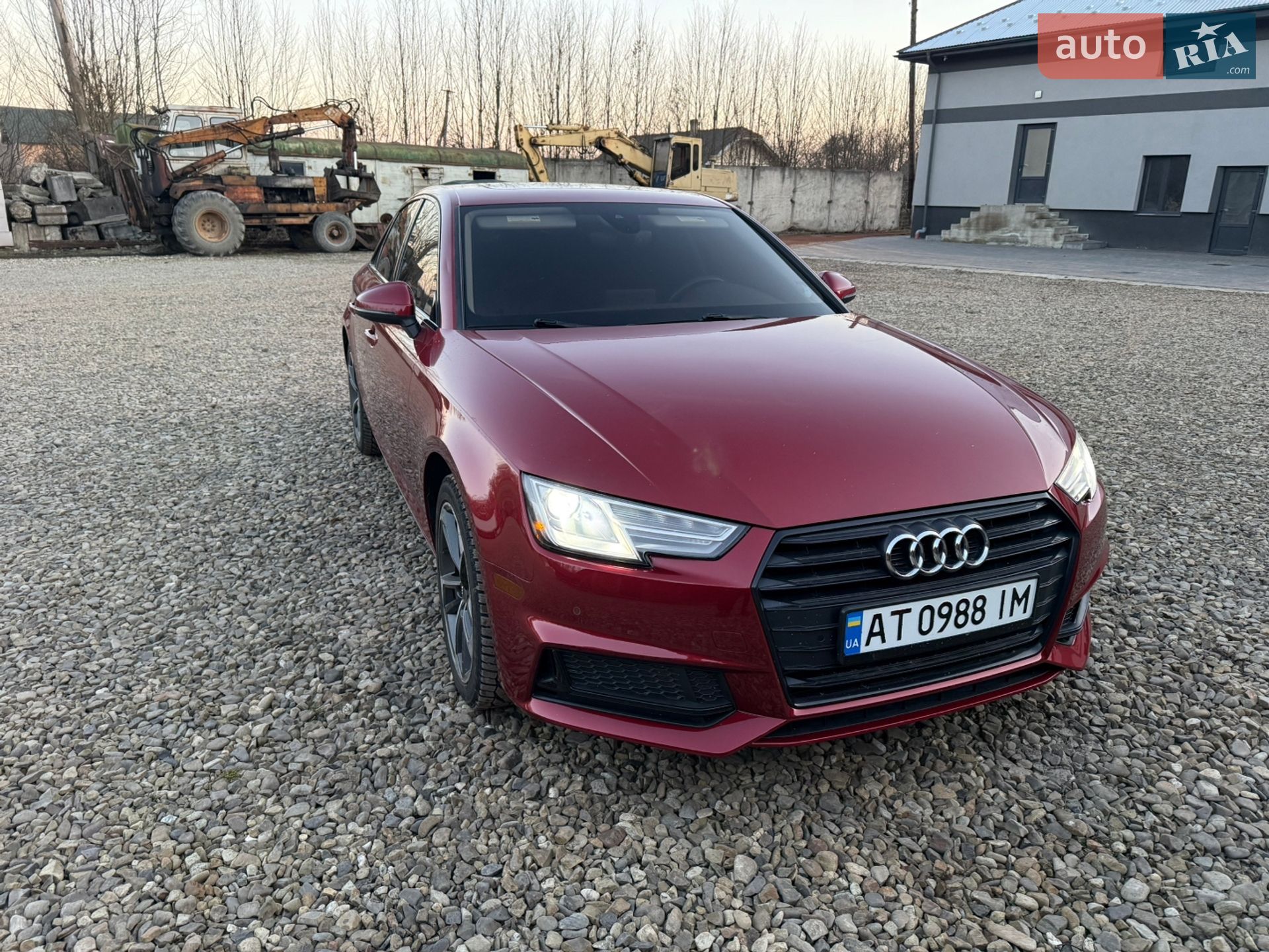 Audi A4 2019 VIN WAUGMAF45KN017107 фото оголошення 21 з 31