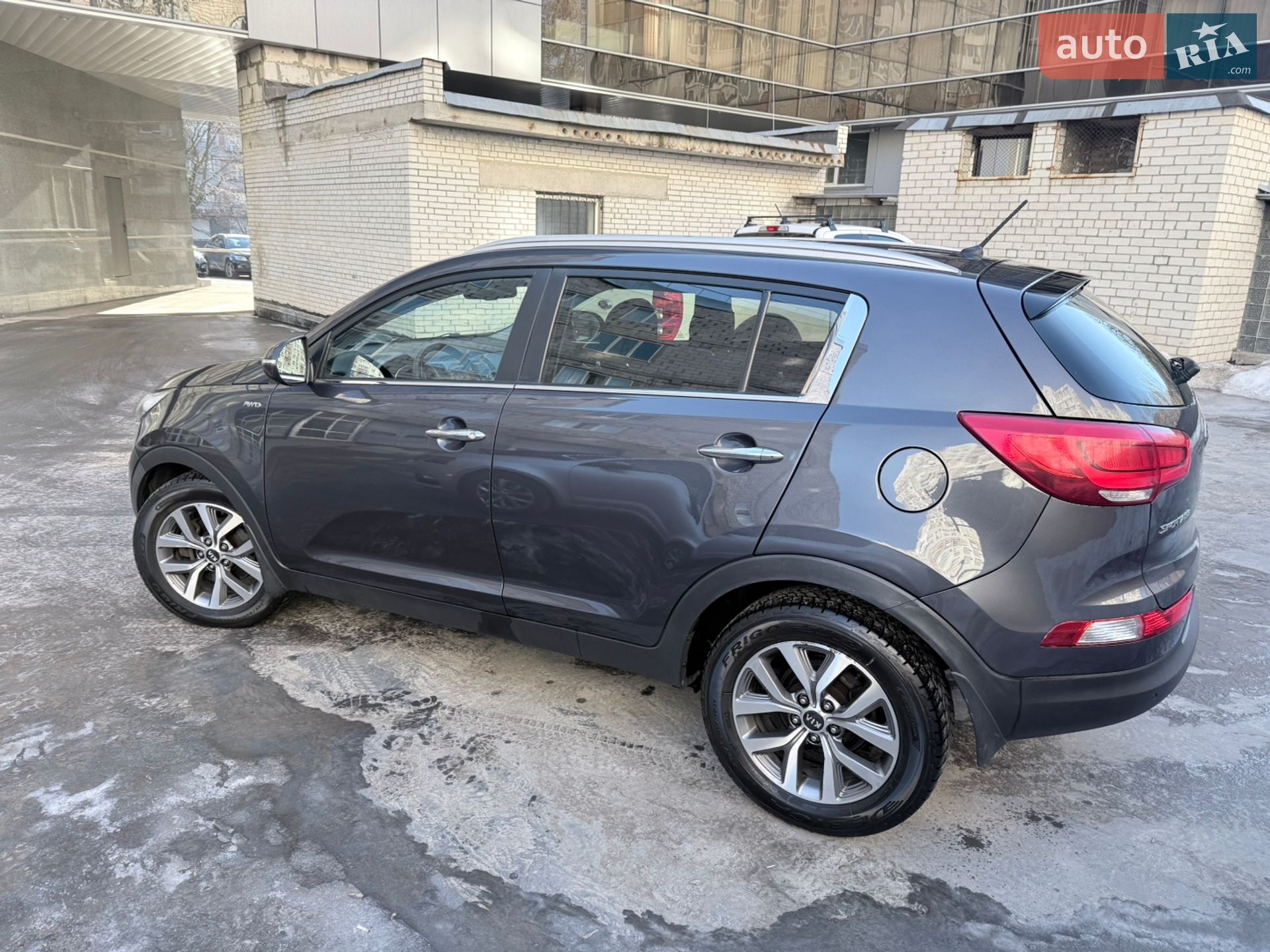 Kia Sportage 2015 VIN U5YPC813DFL745000 фото оголошення 4 з 7