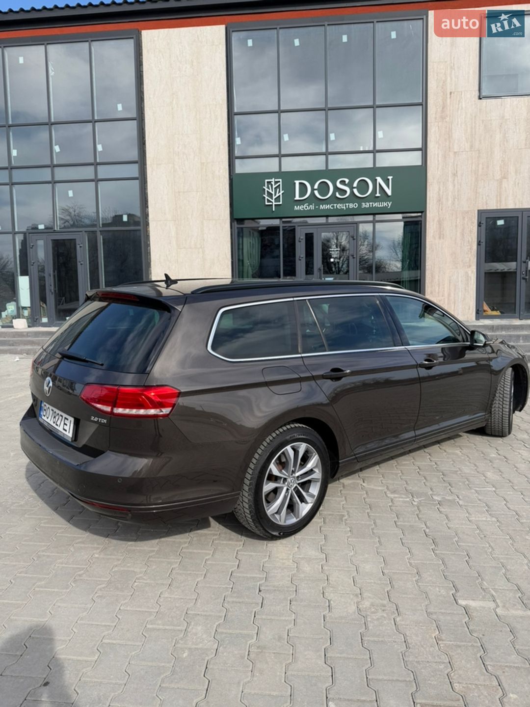 Volkswagen Passat 2017 VIN WVWZZZ3CZJP006959 фото оголошення 9 з 31