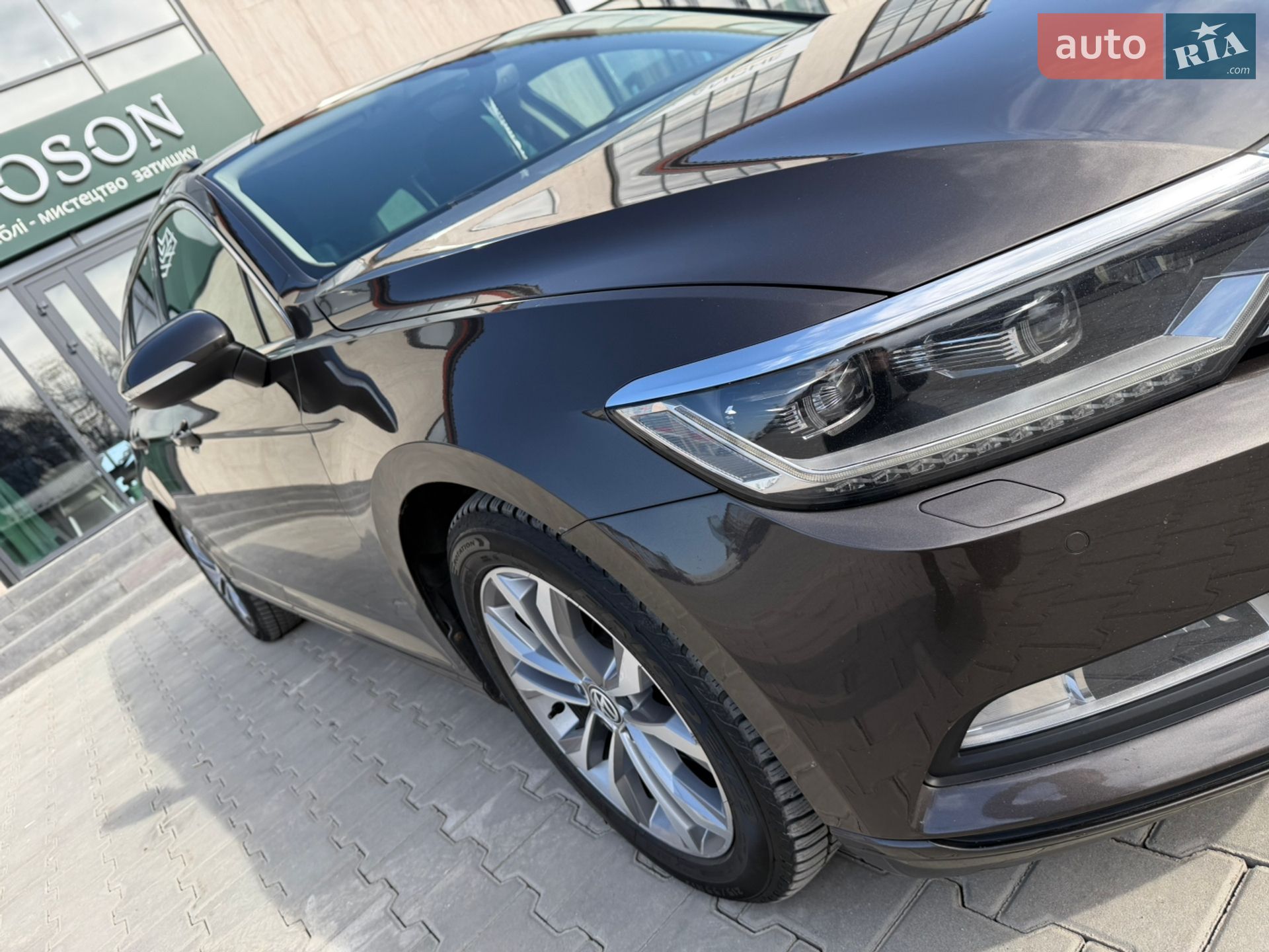 Volkswagen Passat 2017 VIN WVWZZZ3CZJP006959 фото оголошення 10 з 31