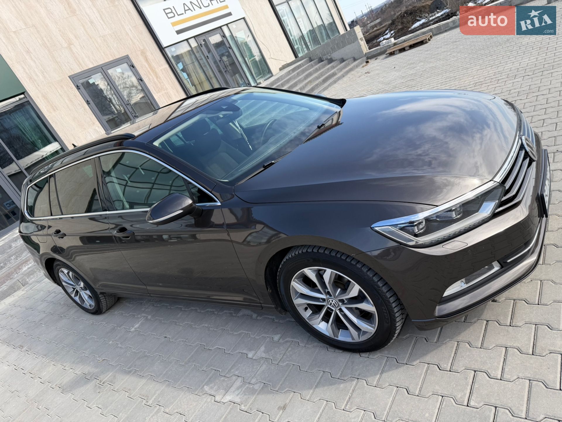 Volkswagen Passat 2017 VIN WVWZZZ3CZJP006959 фото оголошення 13 з 31