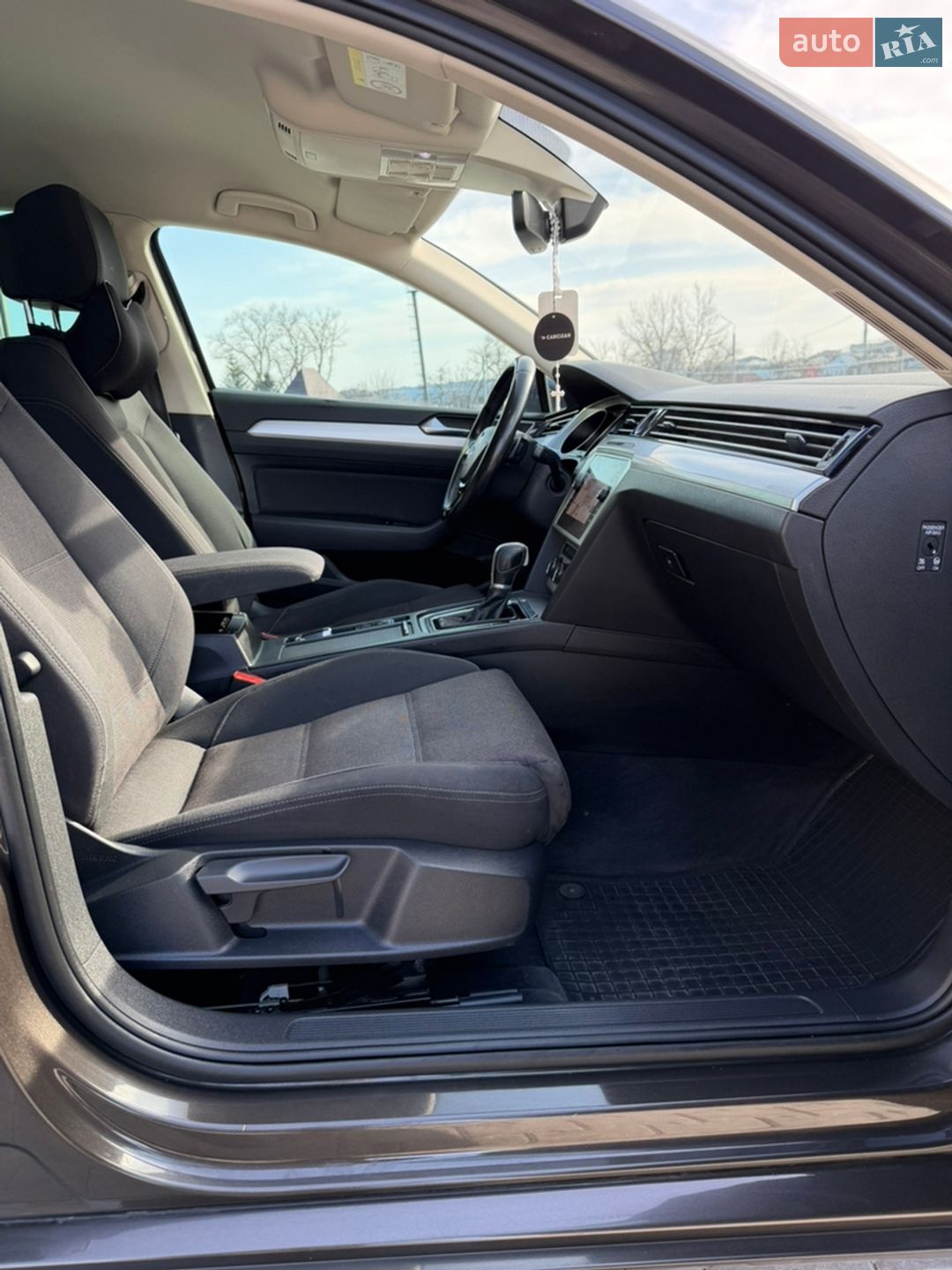 Volkswagen Passat 2017 VIN WVWZZZ3CZJP006959 фото оголошення 25 з 31