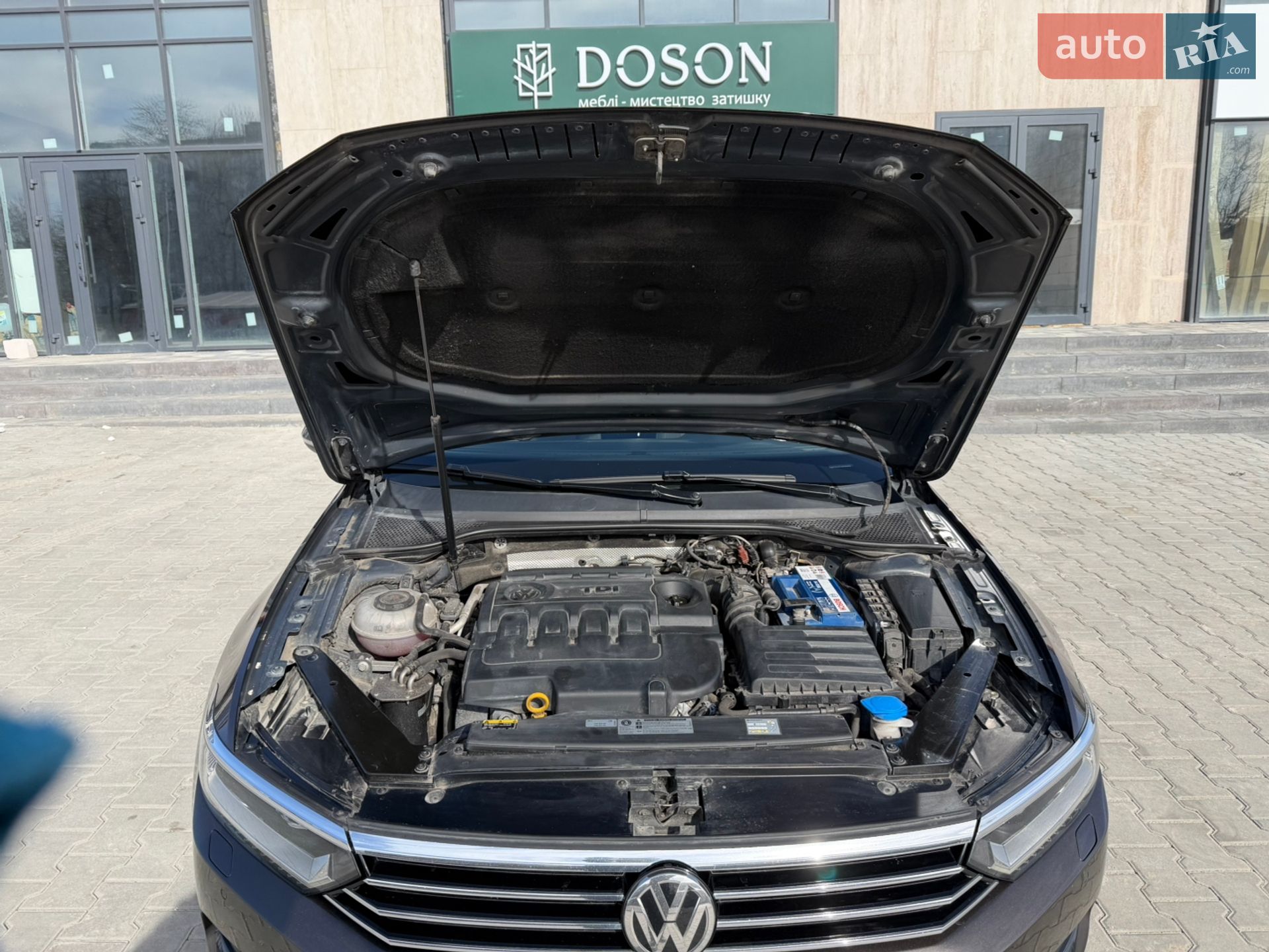 Volkswagen Passat 2017 VIN WVWZZZ3CZJP006959 фото оголошення 18 з 31