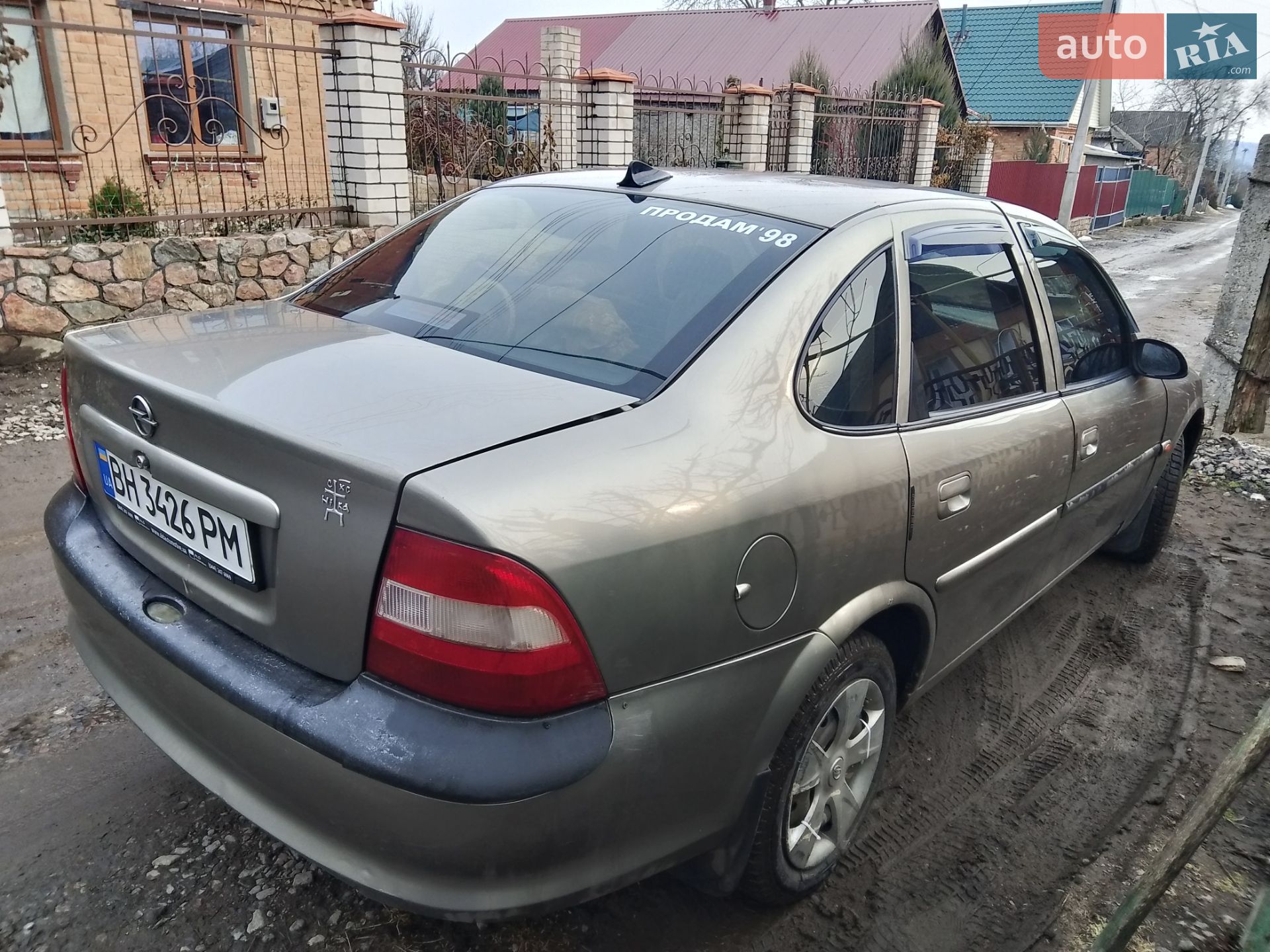 Opel Vectra 1998 VIN W0L0JBF19W5005763 фото оголошення 2 з 8