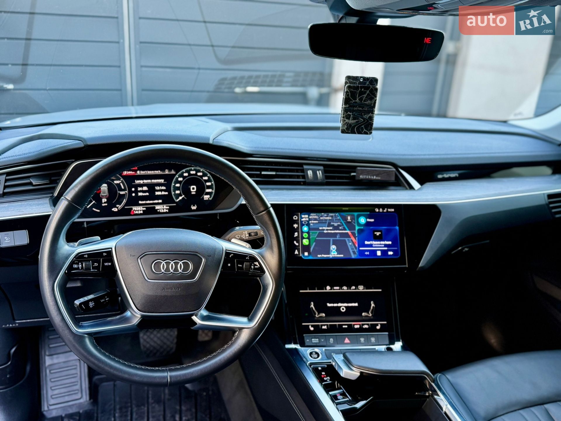 Audi e-tron 2022 VIN WA1AAAGE1NB047049 фото оголошення 20 з 52