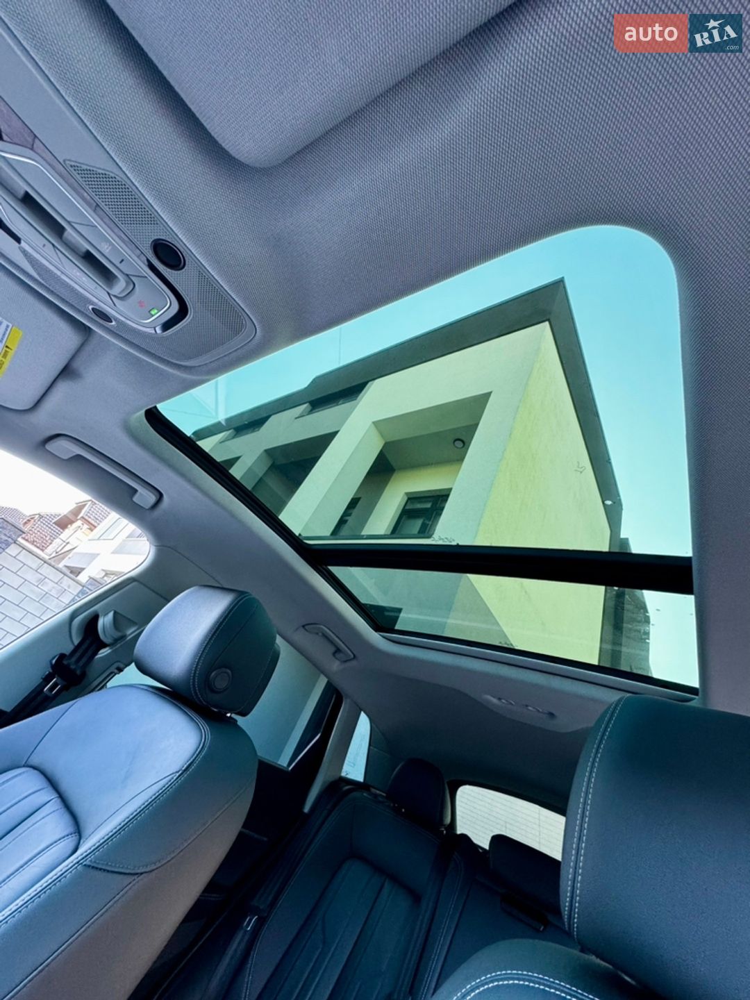 Audi e-tron 2022 VIN WA1AAAGE1NB047049 фото оголошення 26 з 52