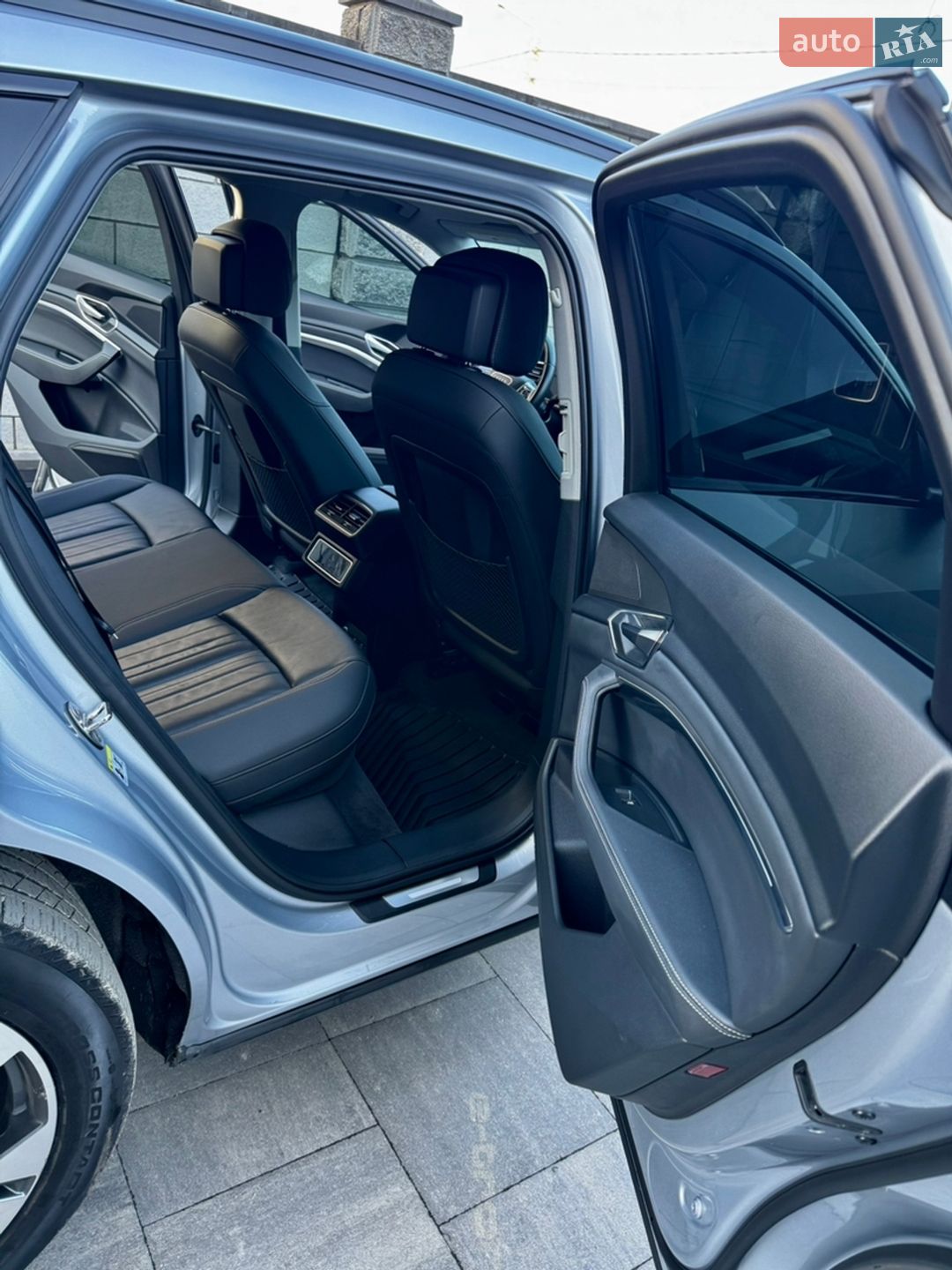 Audi e-tron 2022 VIN WA1AAAGE1NB047049 фото оголошення 47 з 52