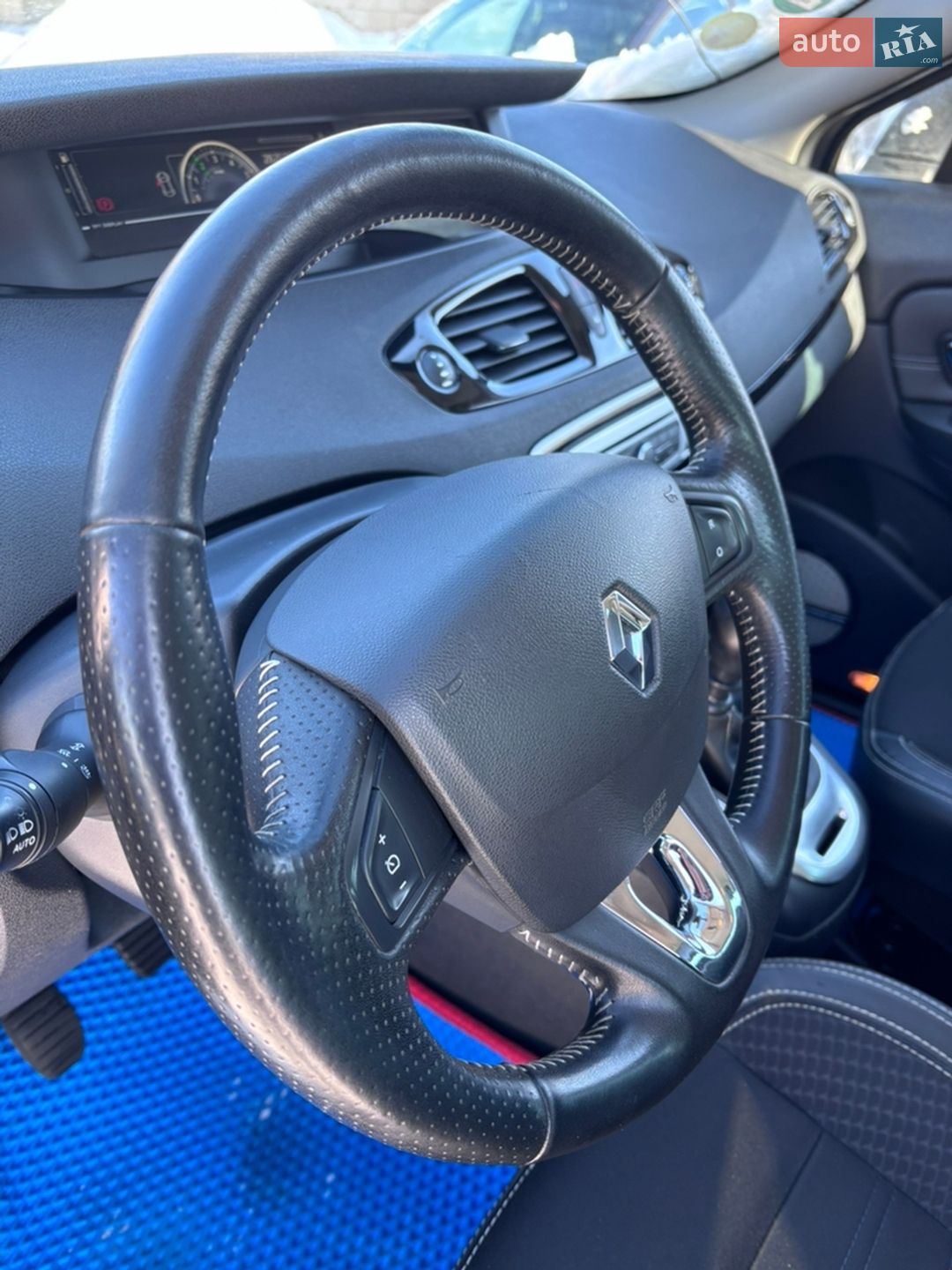 Renault Scenic 2014 VIN VF1JZNA0651284507 фото оголошення 10 з 13