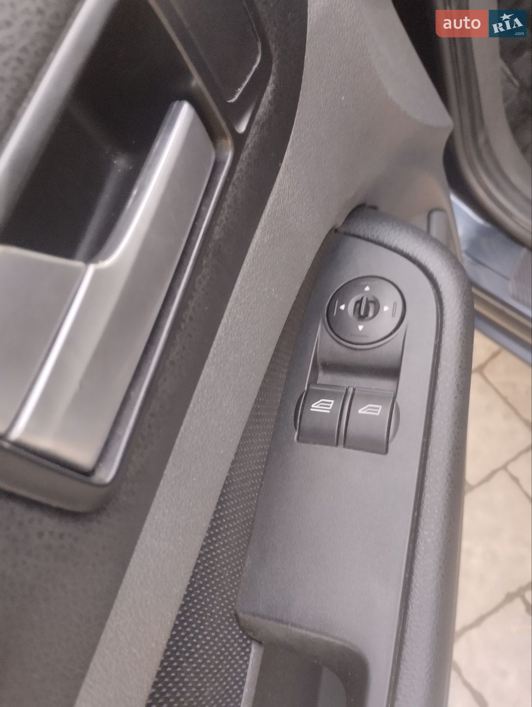 Ford Focus 2007 VIN WF0WXXGCDW7T22134 фото оголошення 7 з 13