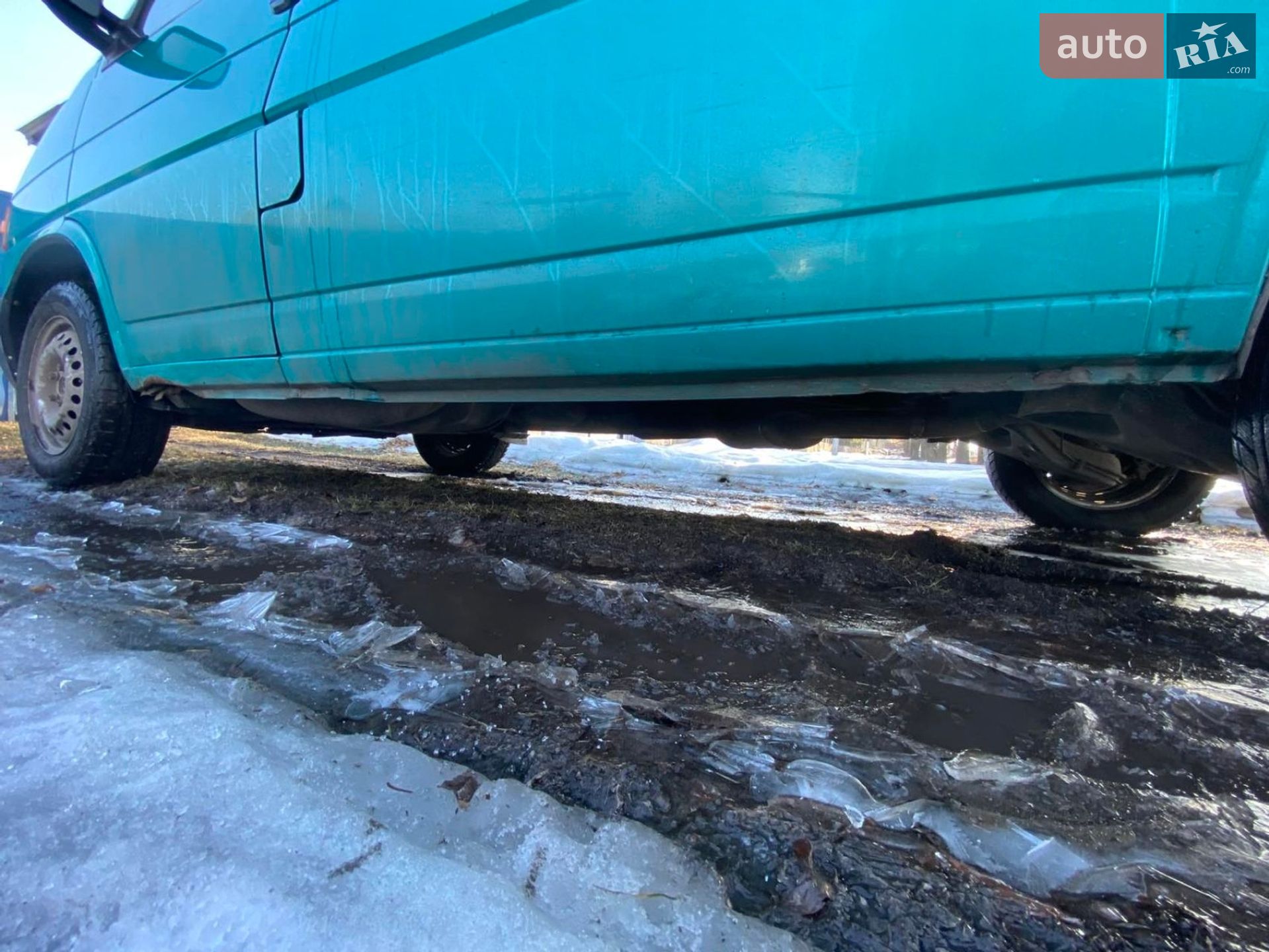Volkswagen Transporter 2001 VIN WV1ZZZ70Z2H081291 фото оголошення 5 з 16