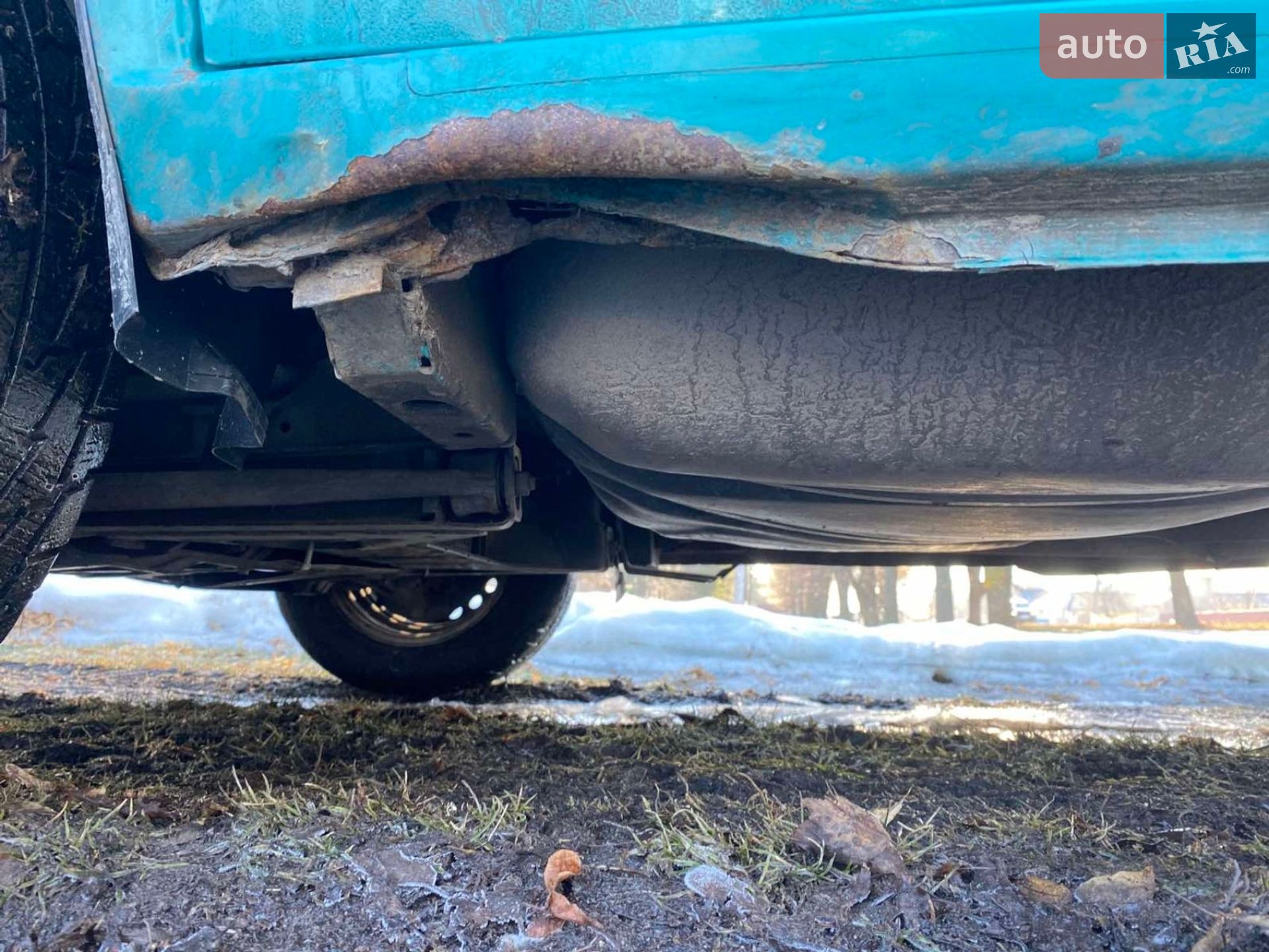 Volkswagen Transporter 2001 VIN WV1ZZZ70Z2H081291 фото оголошення 7 з 16