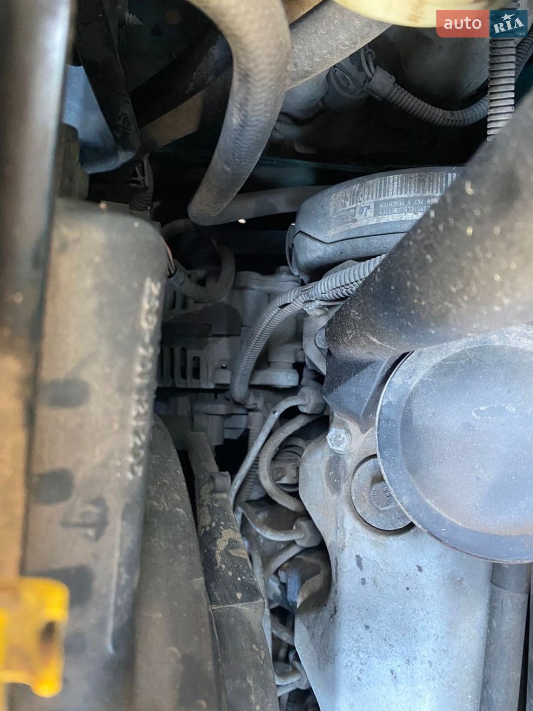 Volkswagen Transporter 2001 VIN WV1ZZZ70Z2H081291 фото оголошення 9 з 16