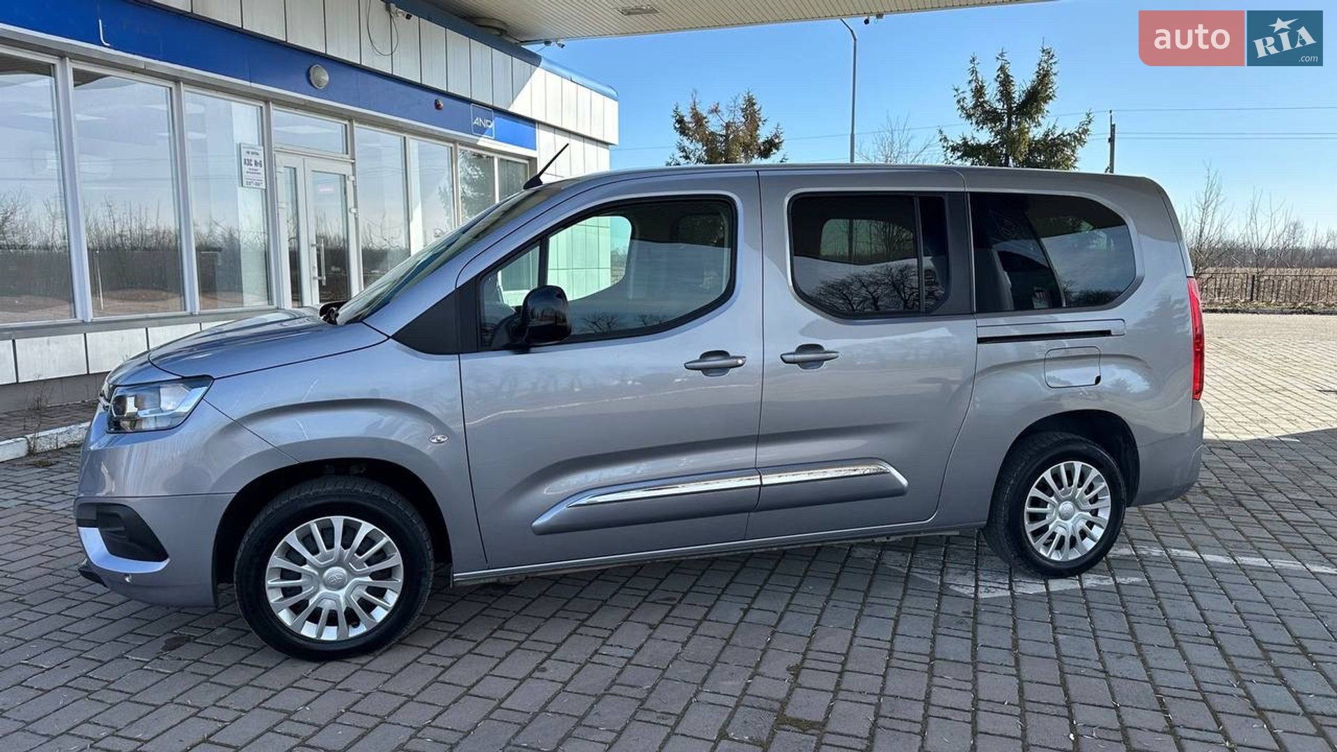 Toyota Proace City Verso 2023 VIN YARECYHZ3GJ063007 фото оголошення 12 з 43