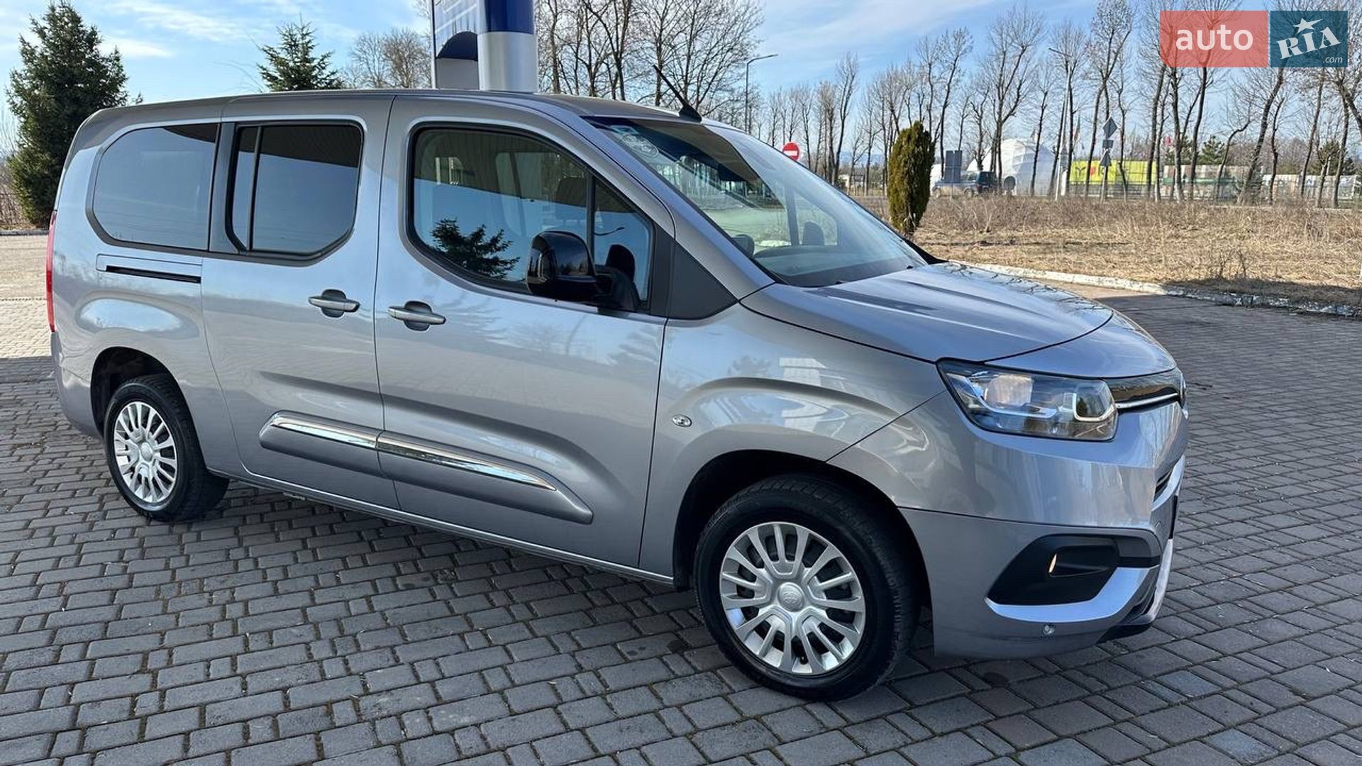 Toyota Proace City Verso 2023 VIN YARECYHZ3GJ063007 фото оголошення 15 з 43