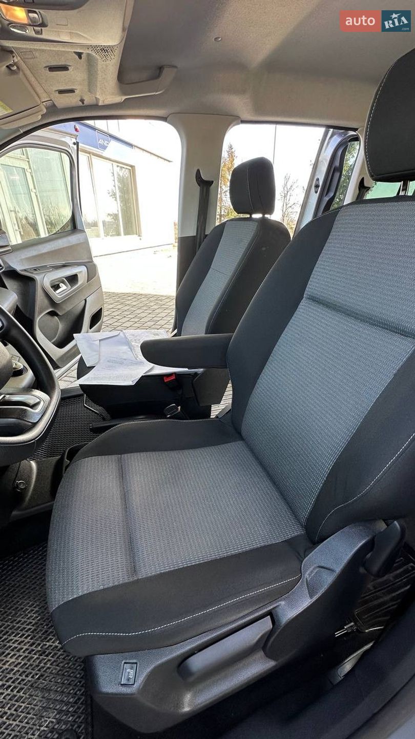 Toyota Proace City Verso 2023 VIN YARECYHZ3GJ063007 фото оголошення 26 з 43