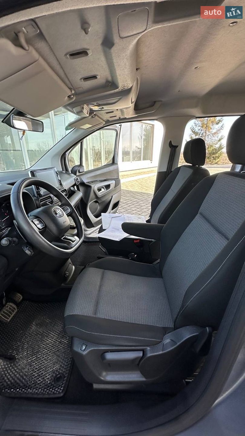 Toyota Proace City Verso 2023 VIN YARECYHZ3GJ063007 фото оголошення 31 з 43