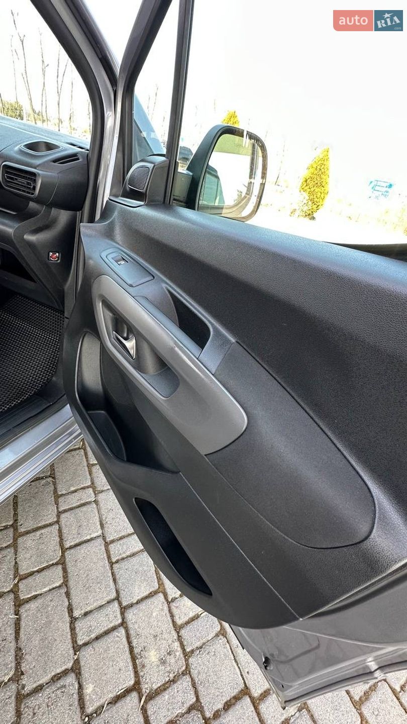 Toyota Proace City Verso 2023 VIN YARECYHZ3GJ063007 фото оголошення 39 з 43
