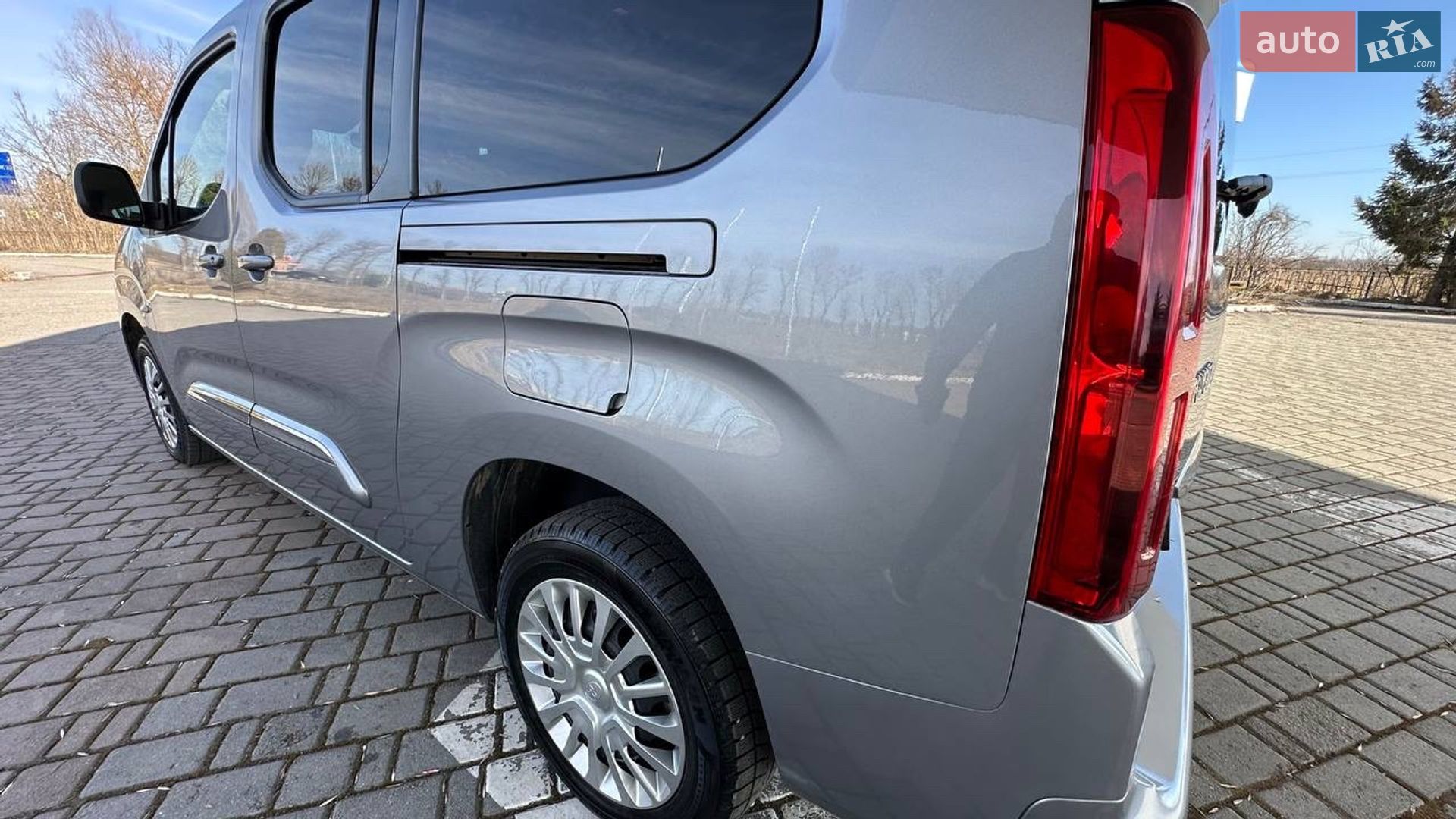 Toyota Proace City Verso 2023 VIN YARECYHZ3GJ063007 фото оголошення 42 з 43